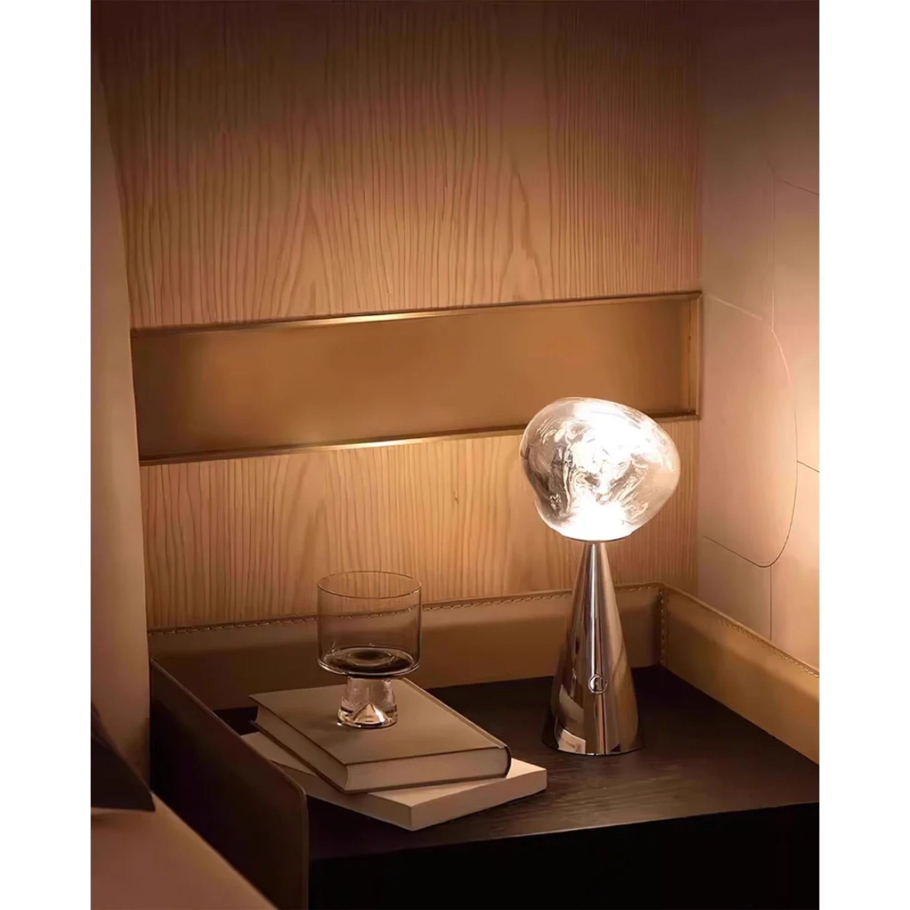 Tremora Table Lamp