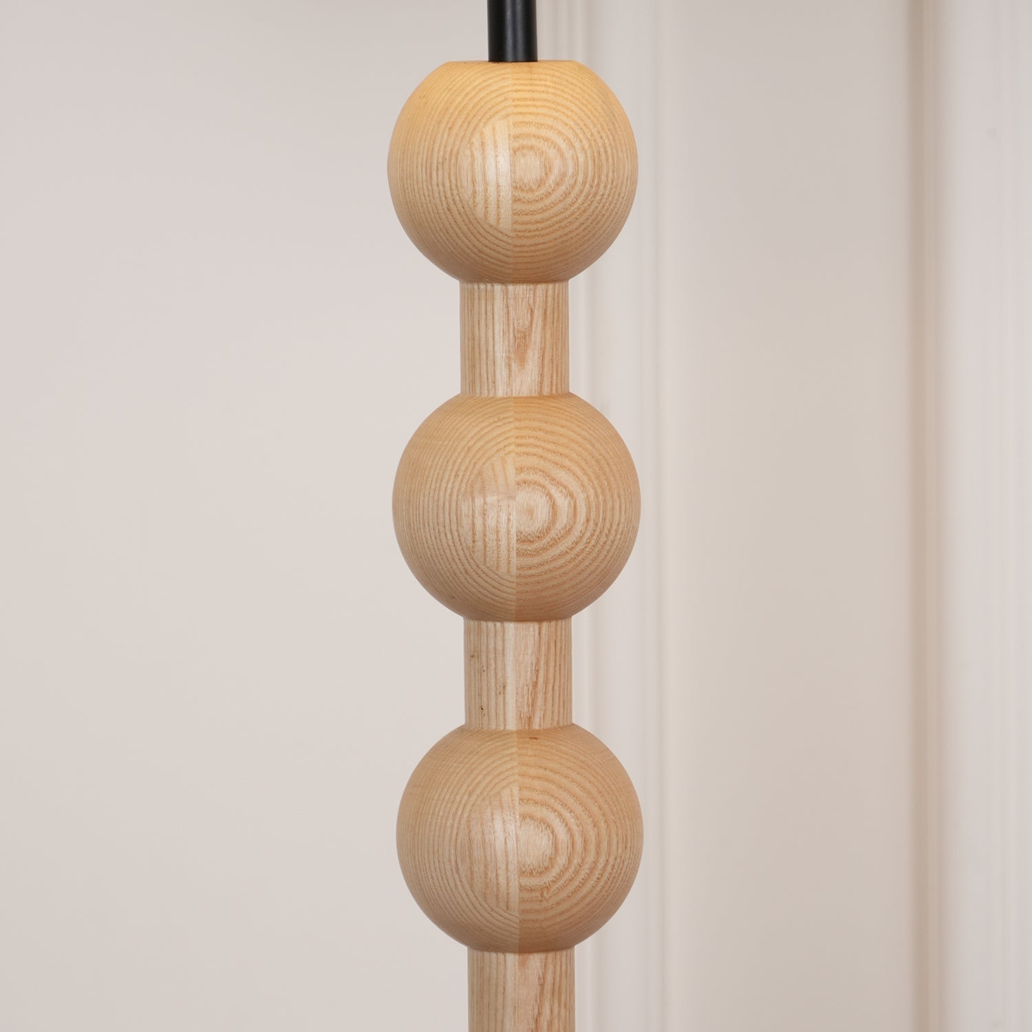 Dolin Floor Lamp