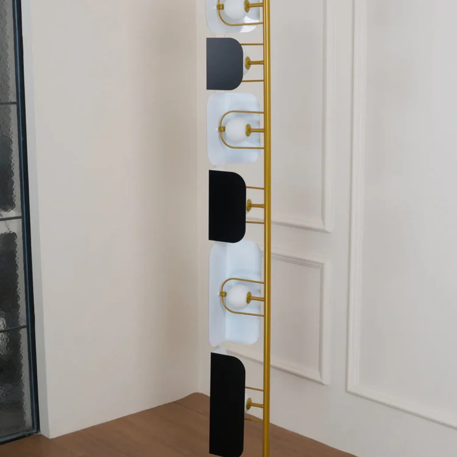 Loggane Floor Lamp