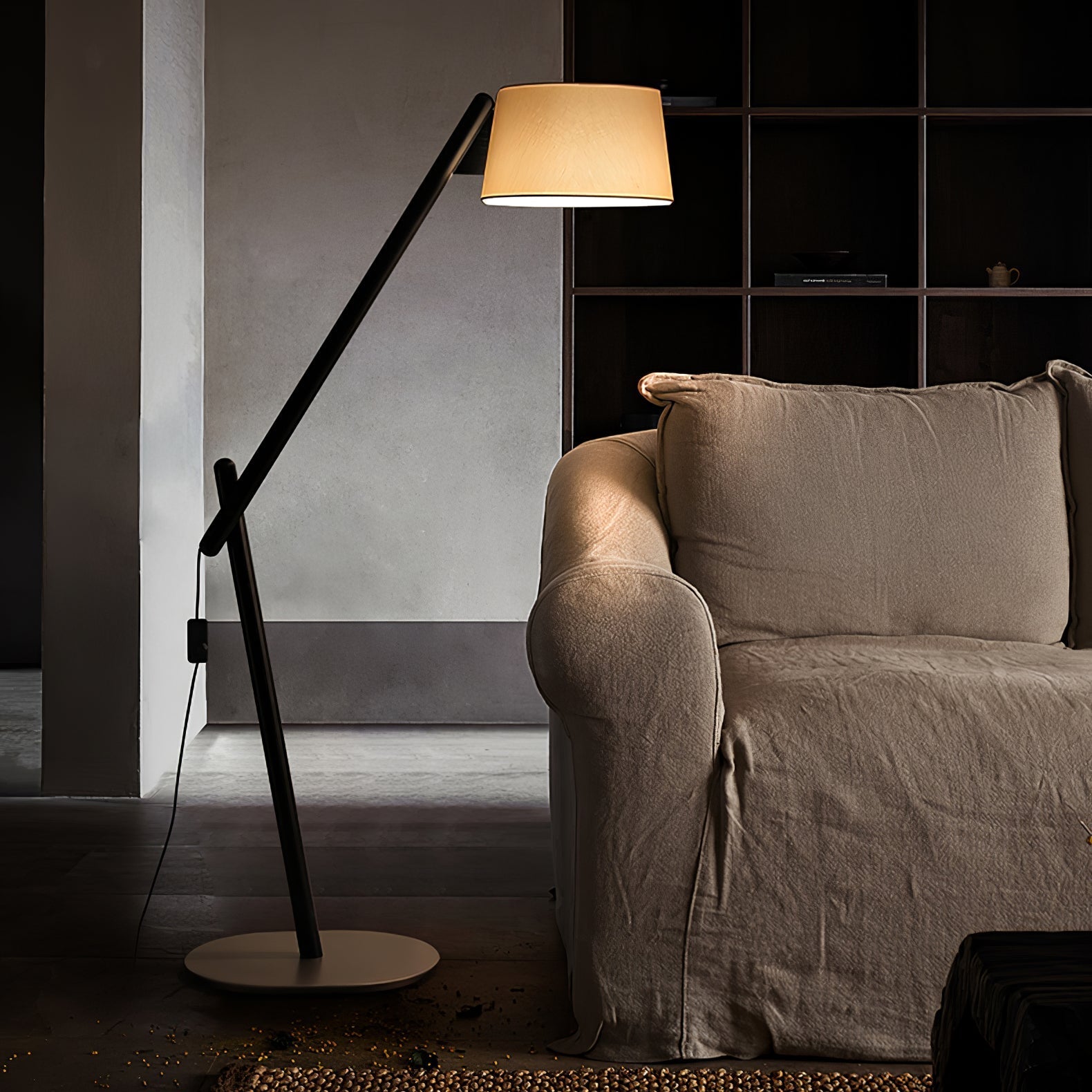 Melzan Floor Lamp