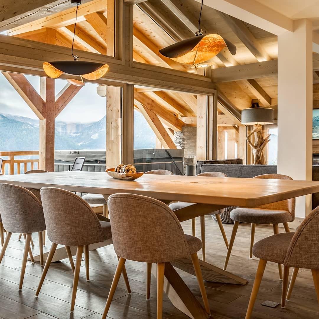 Georgoa Pendant Light