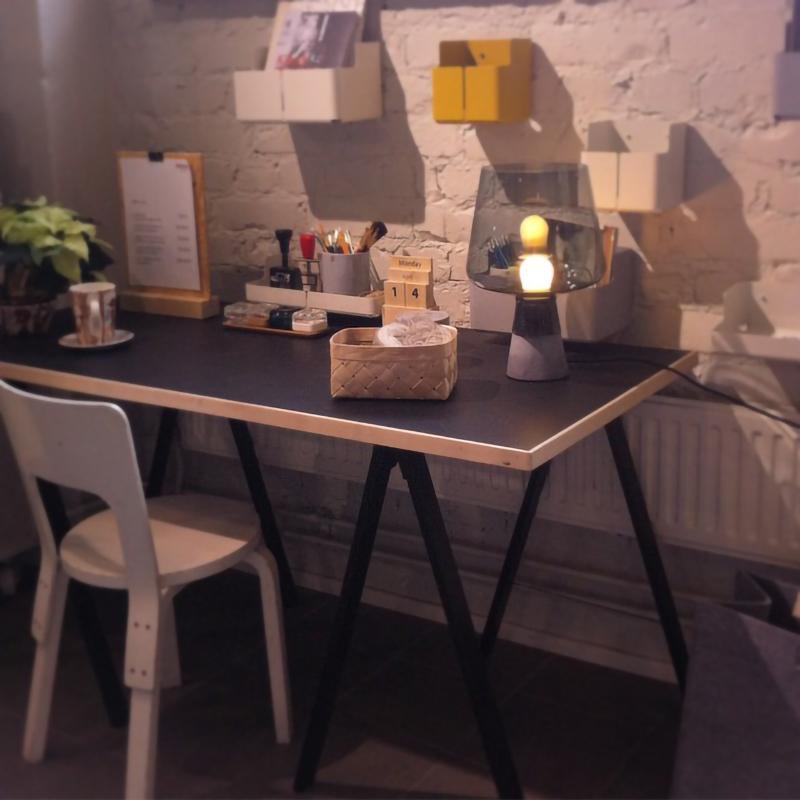 Liyemu Table Lamp