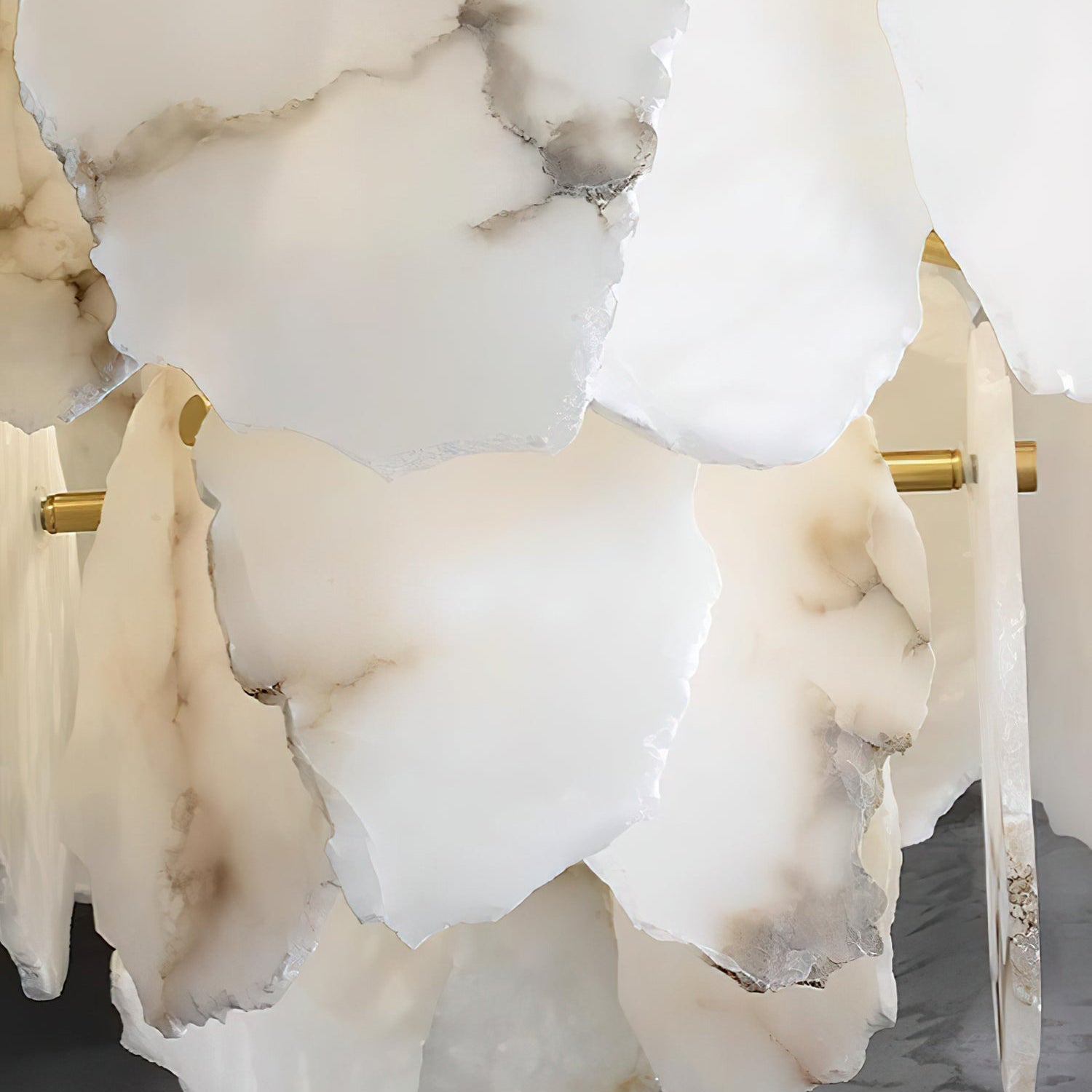 Noames Alabaster Pendant Light