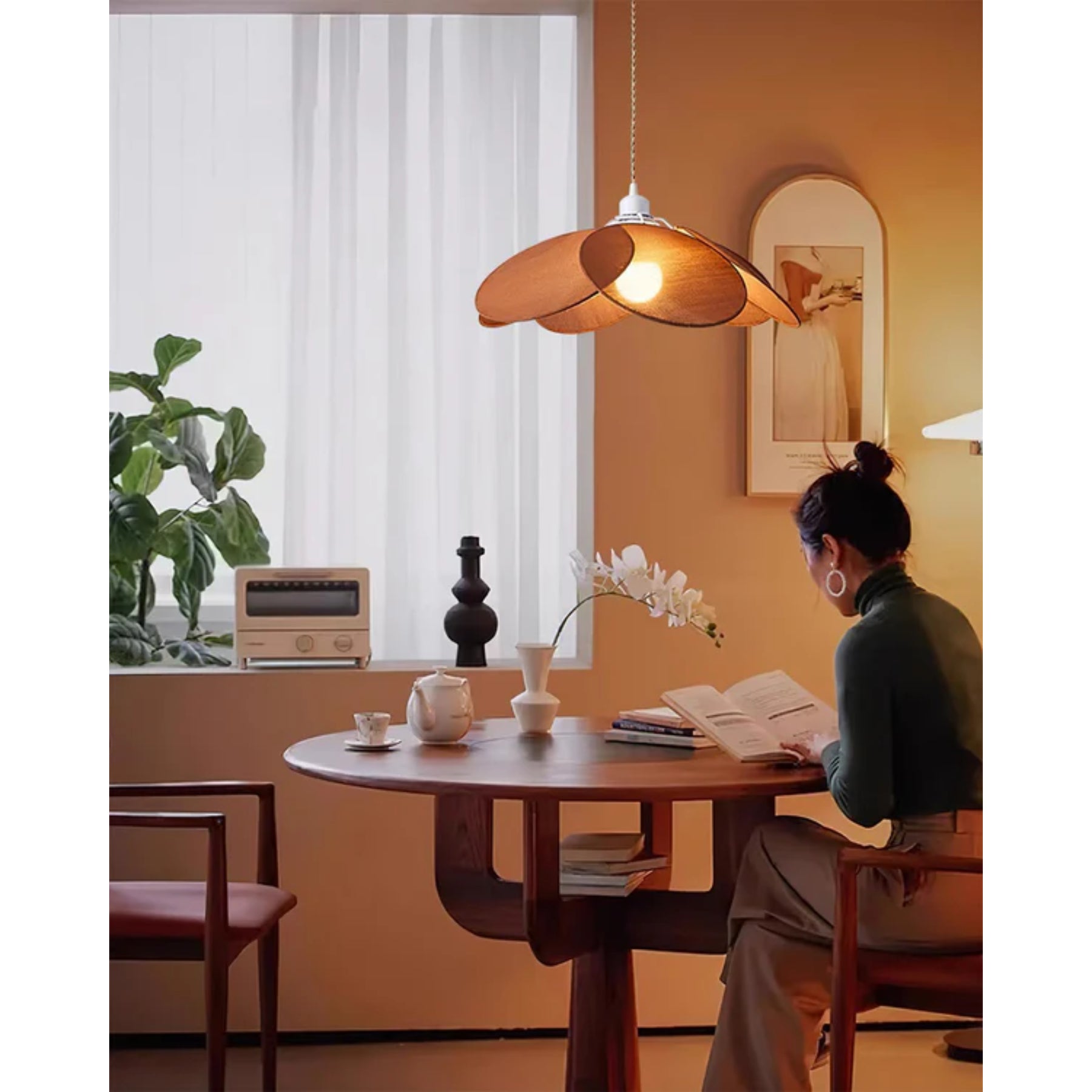 Teniana Flower Pendant Light