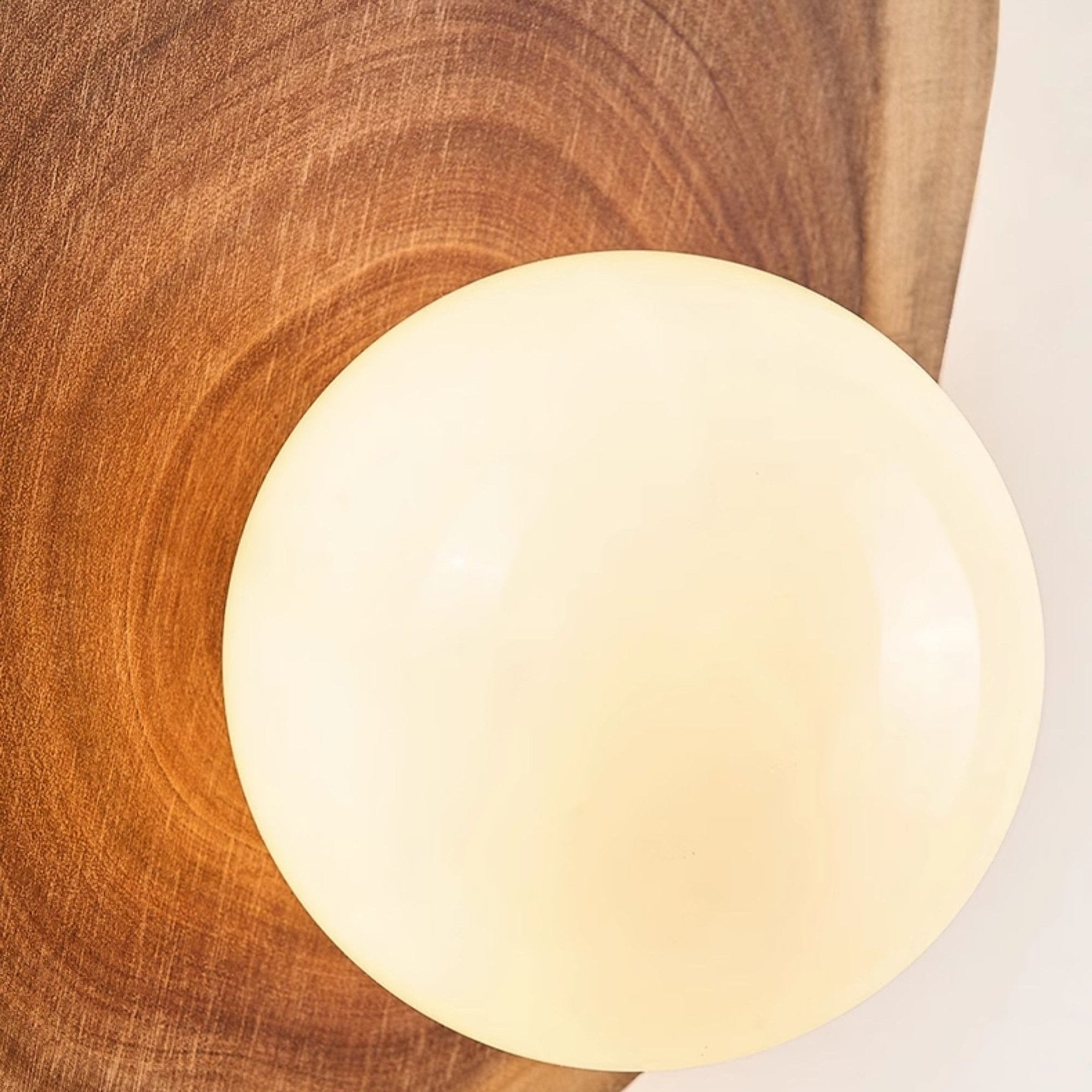 Legima Wooden Wall Light