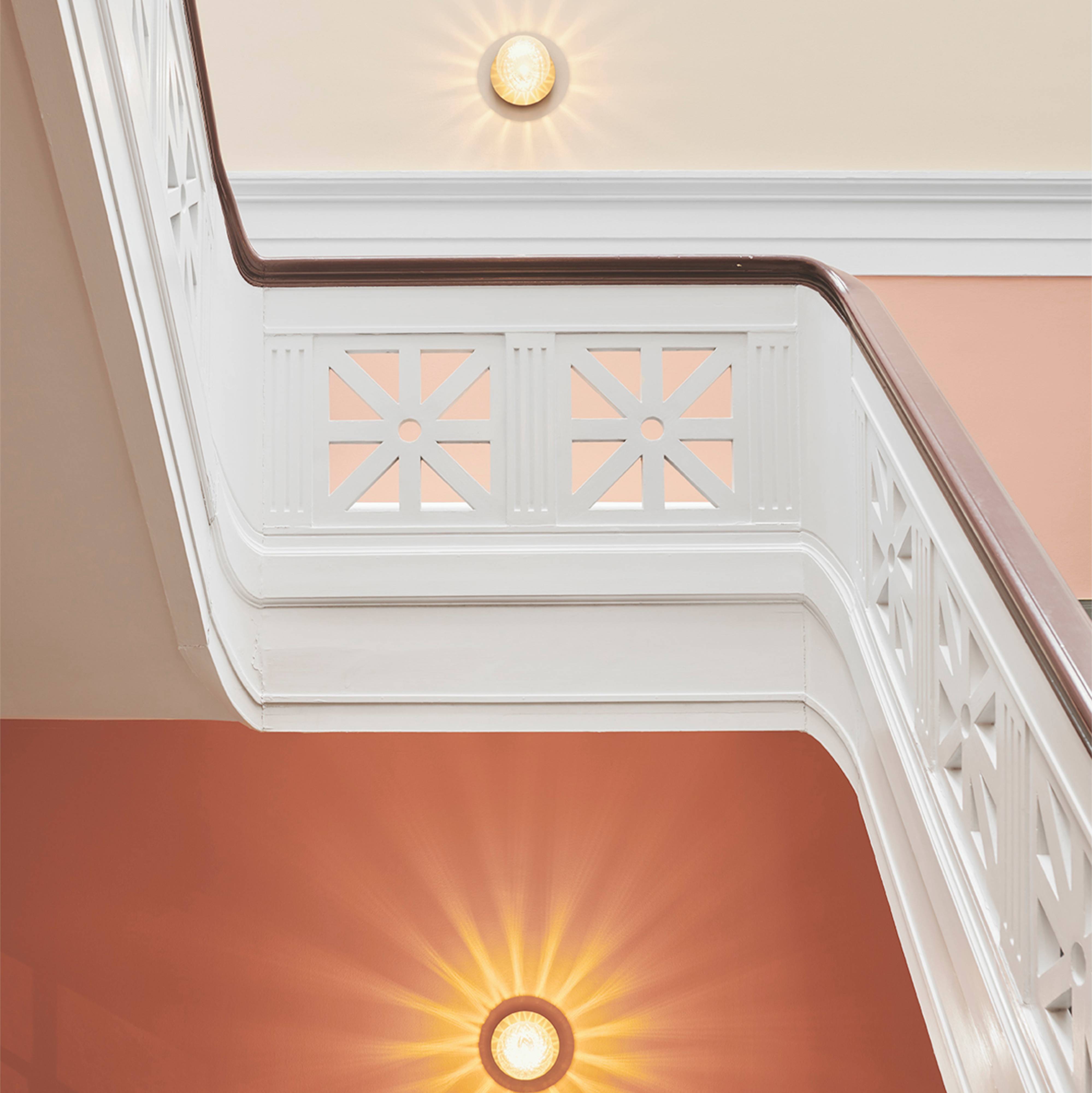 Lunere Wall Light