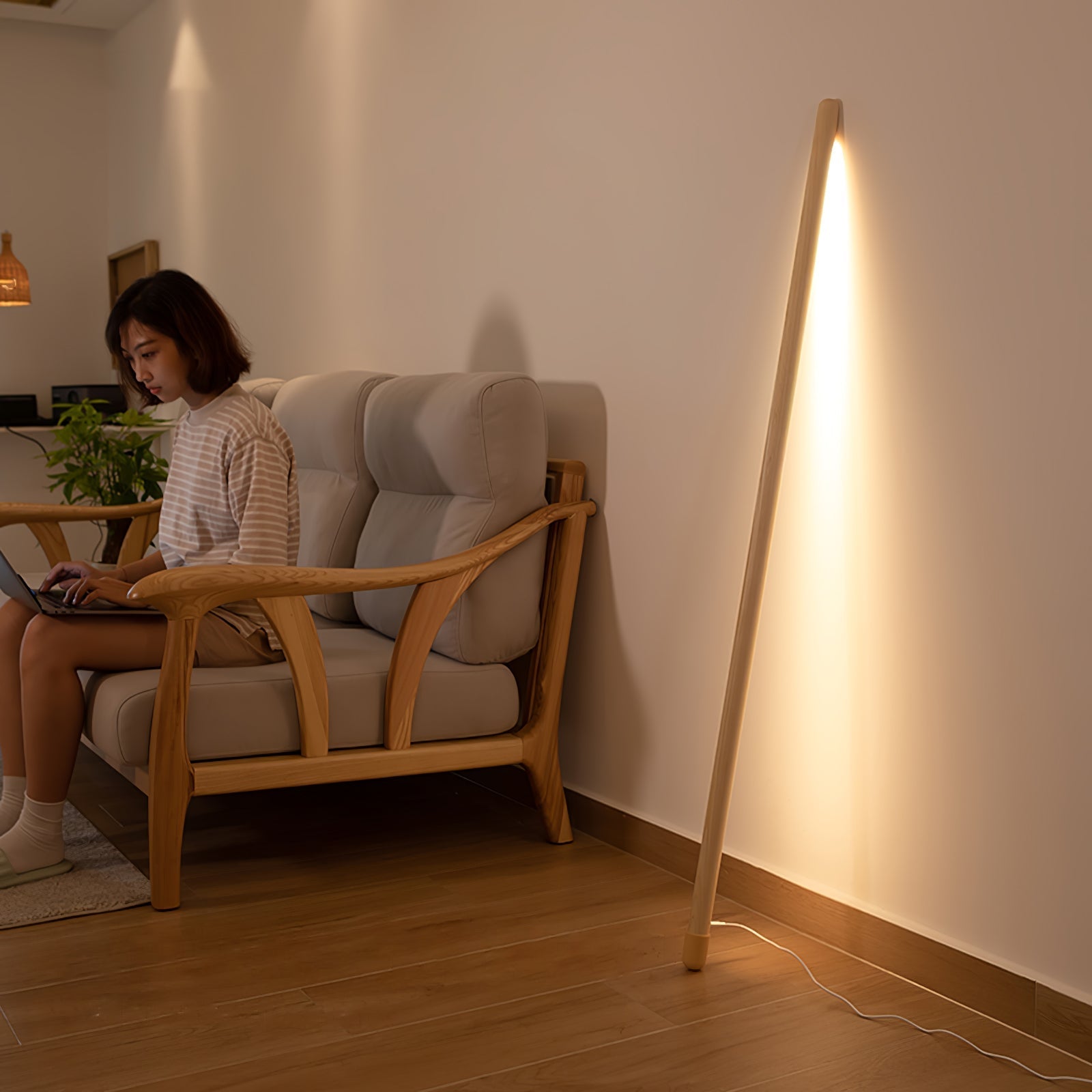 Muur Assist Floor Lamp