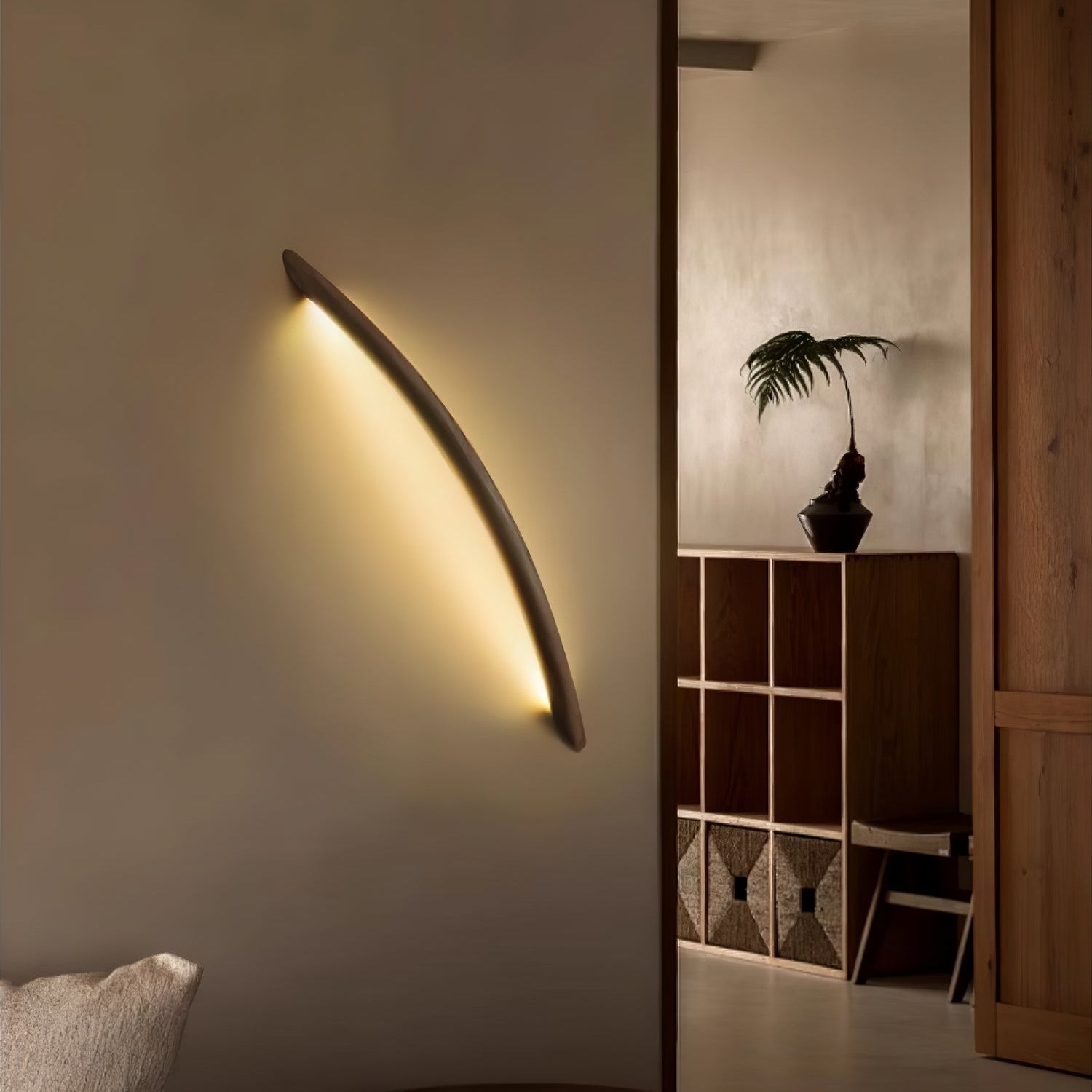 Lonema Curved Wooden Wall Light