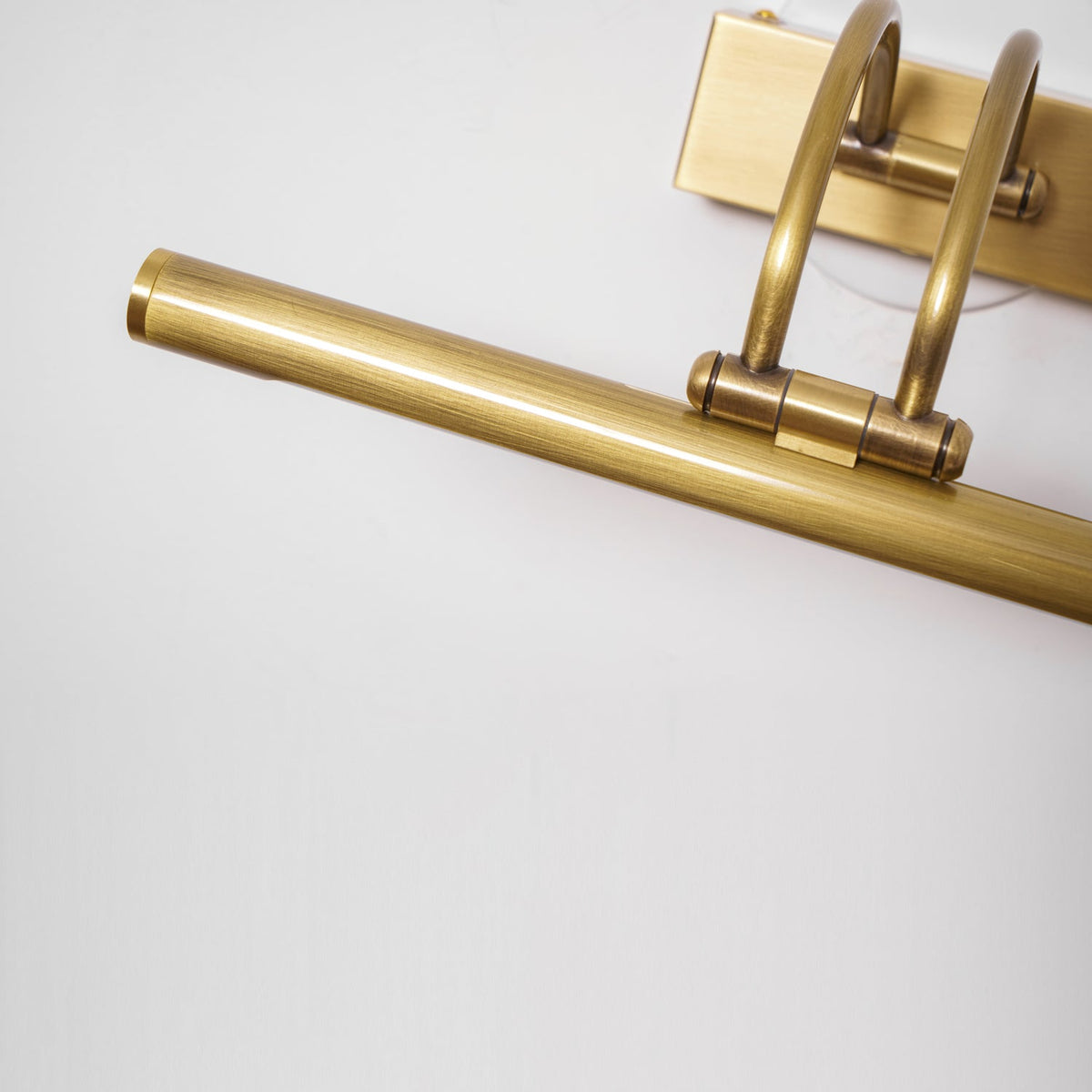 Moore Linear Wall Light