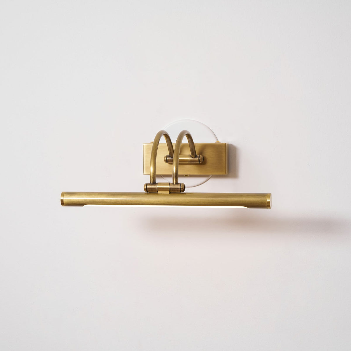 Moore Linear Wall Light