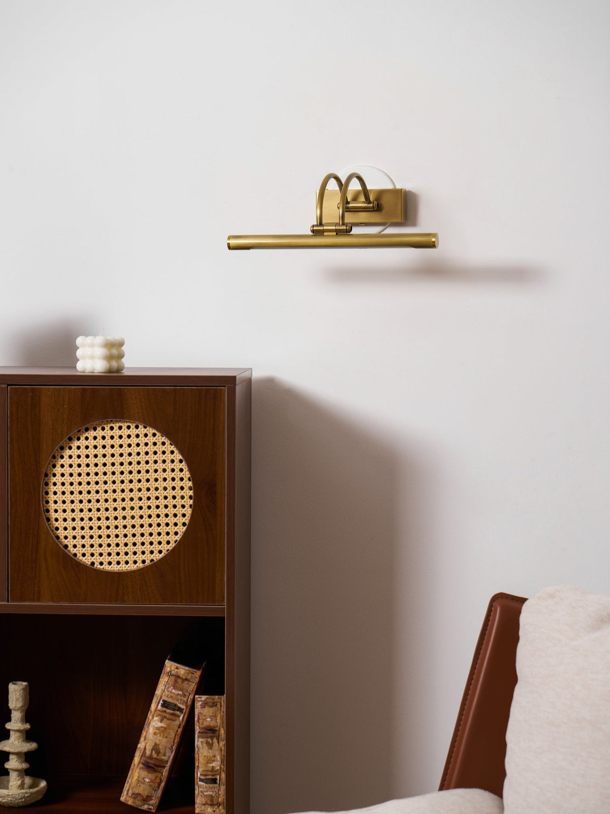 Moore Linear Wall Light