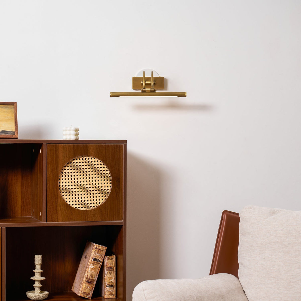 Moore Linear Wall Light
