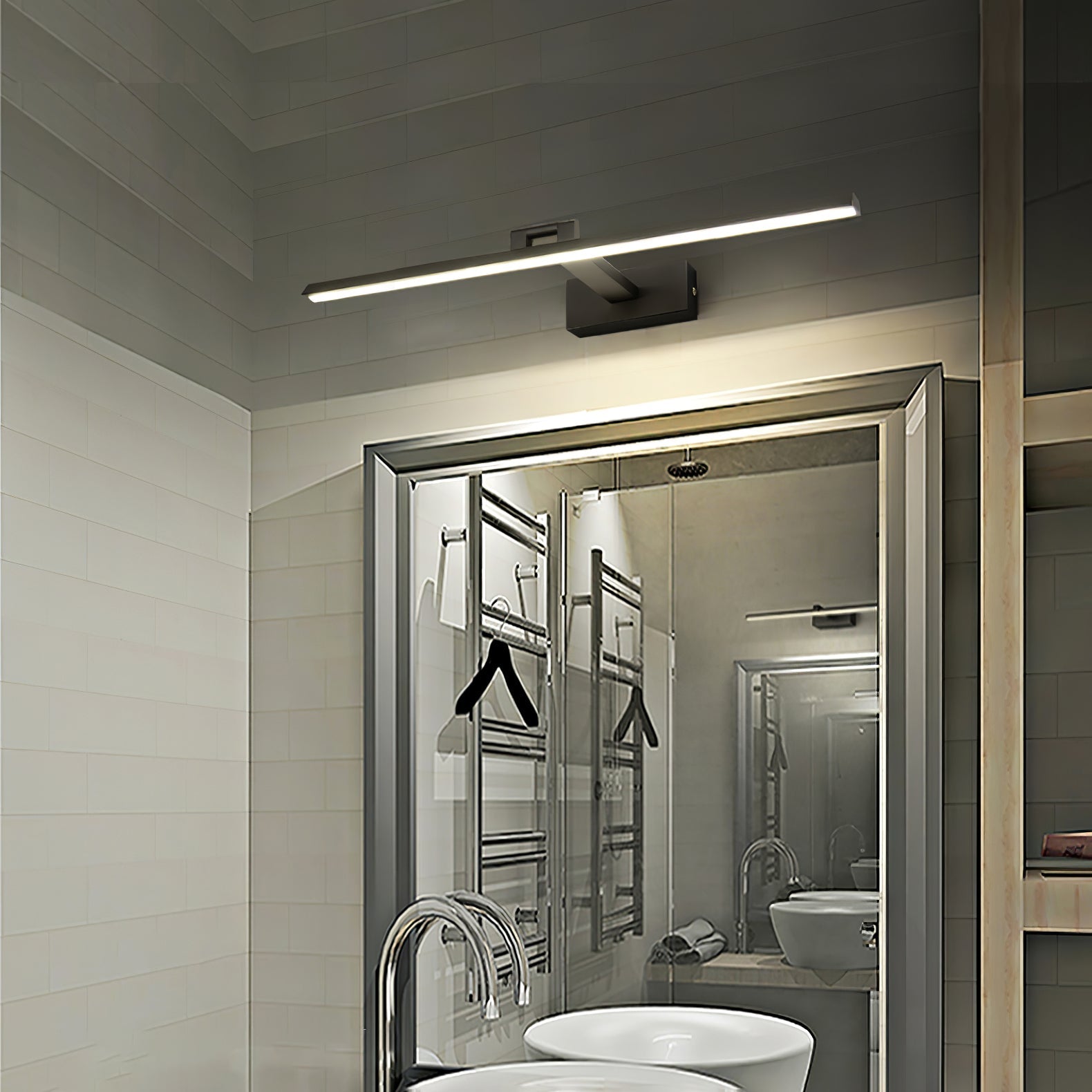 Menero Wall Light
