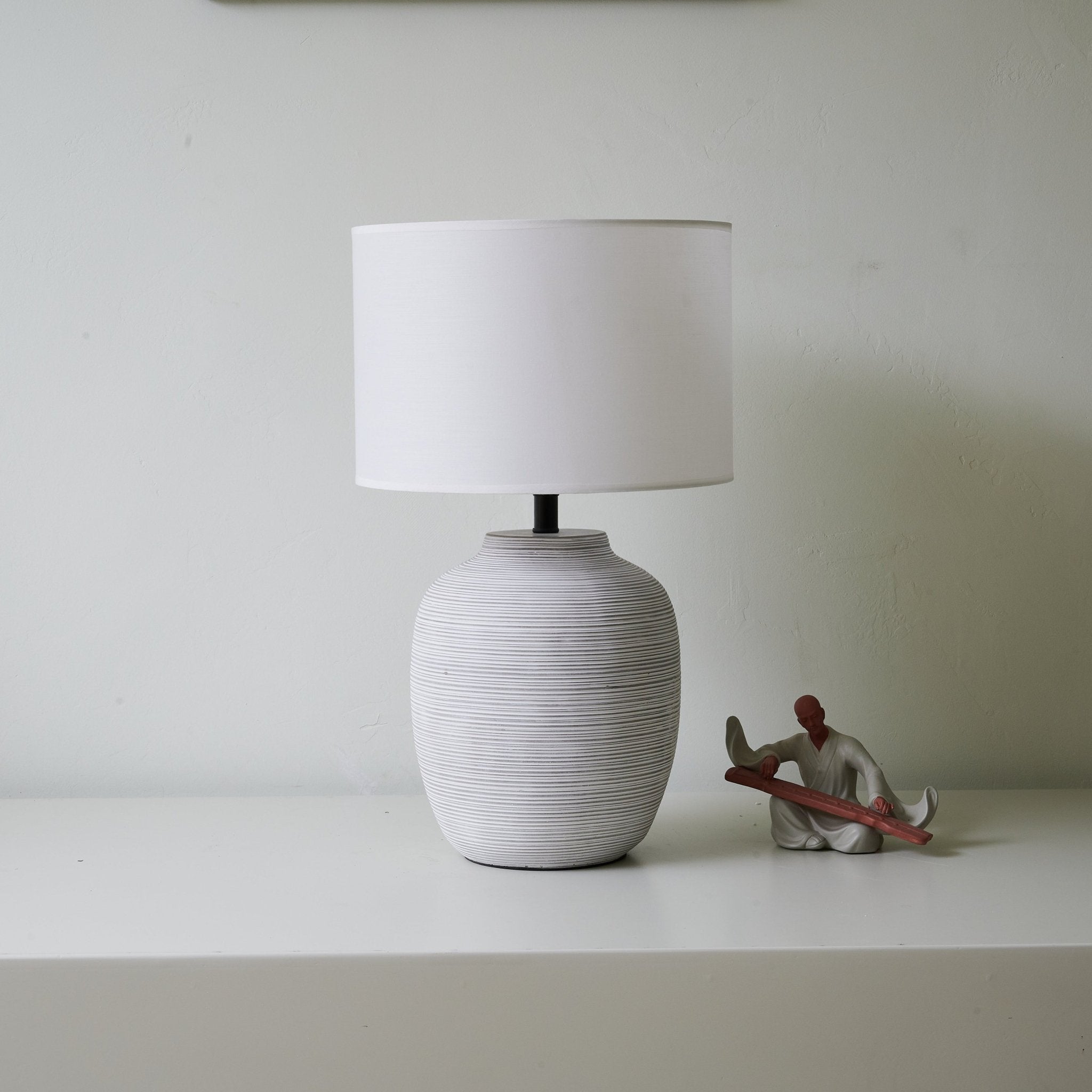 Linos Table Lamp