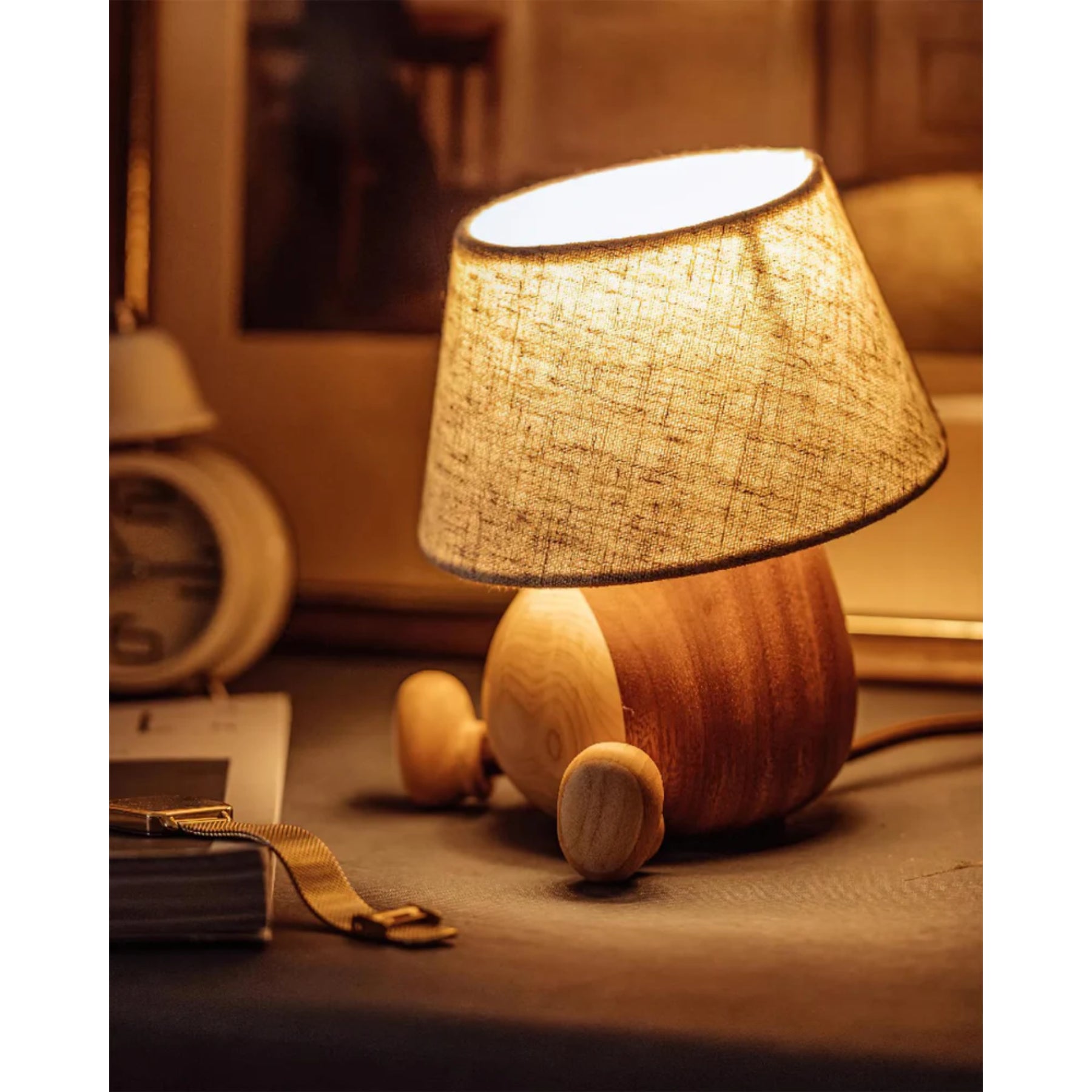 Tonvessa Hamster Table Lamp