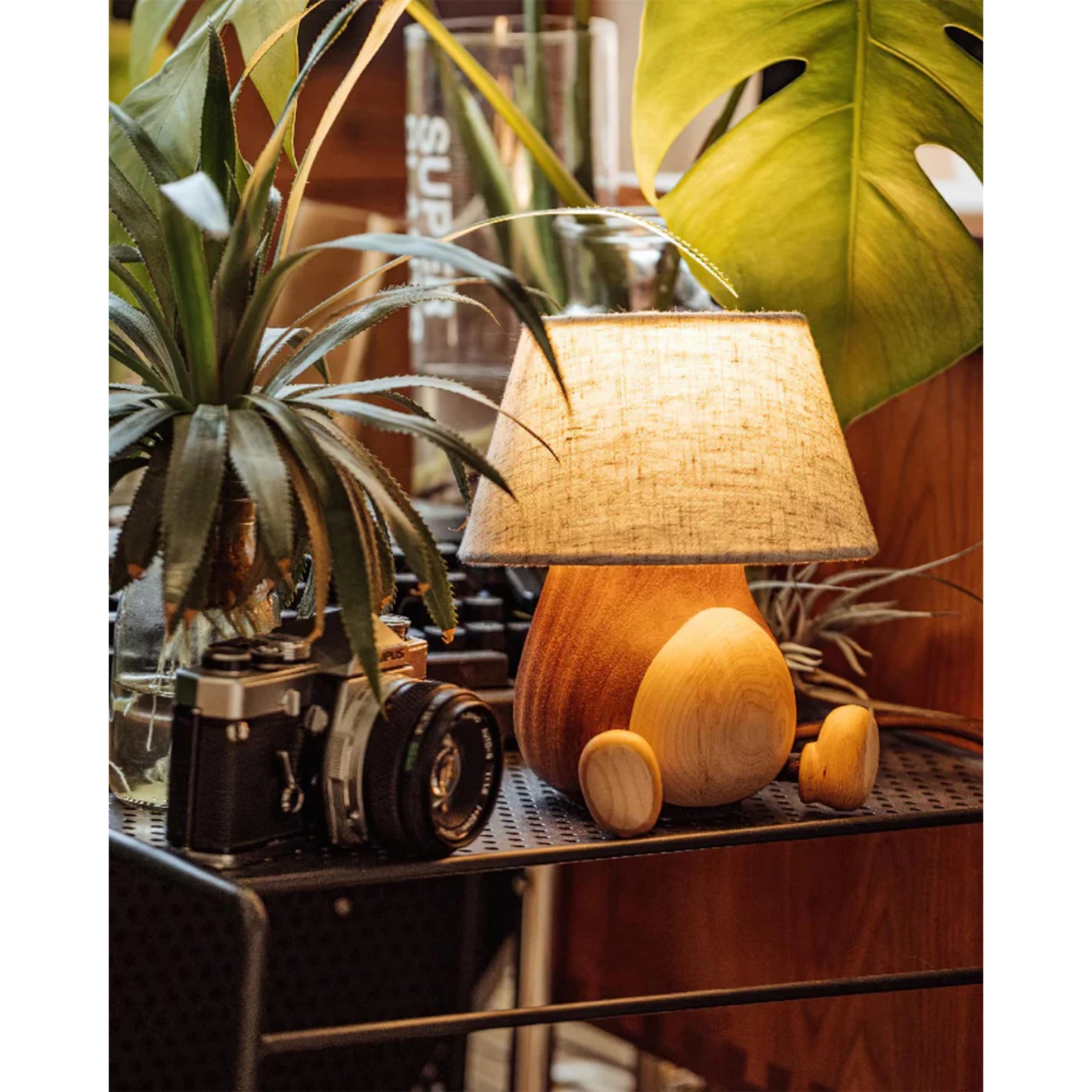 Tonvessa Hamster Table Lamp