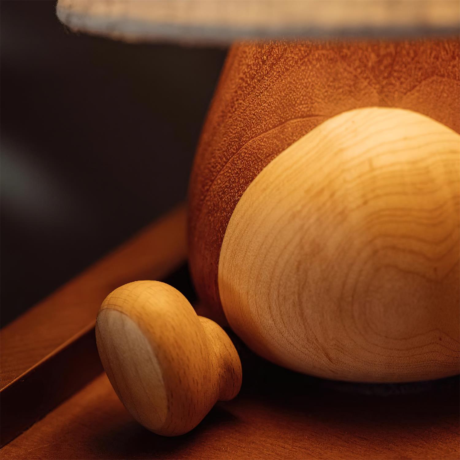 Tonvessa Hamster Table Lamp