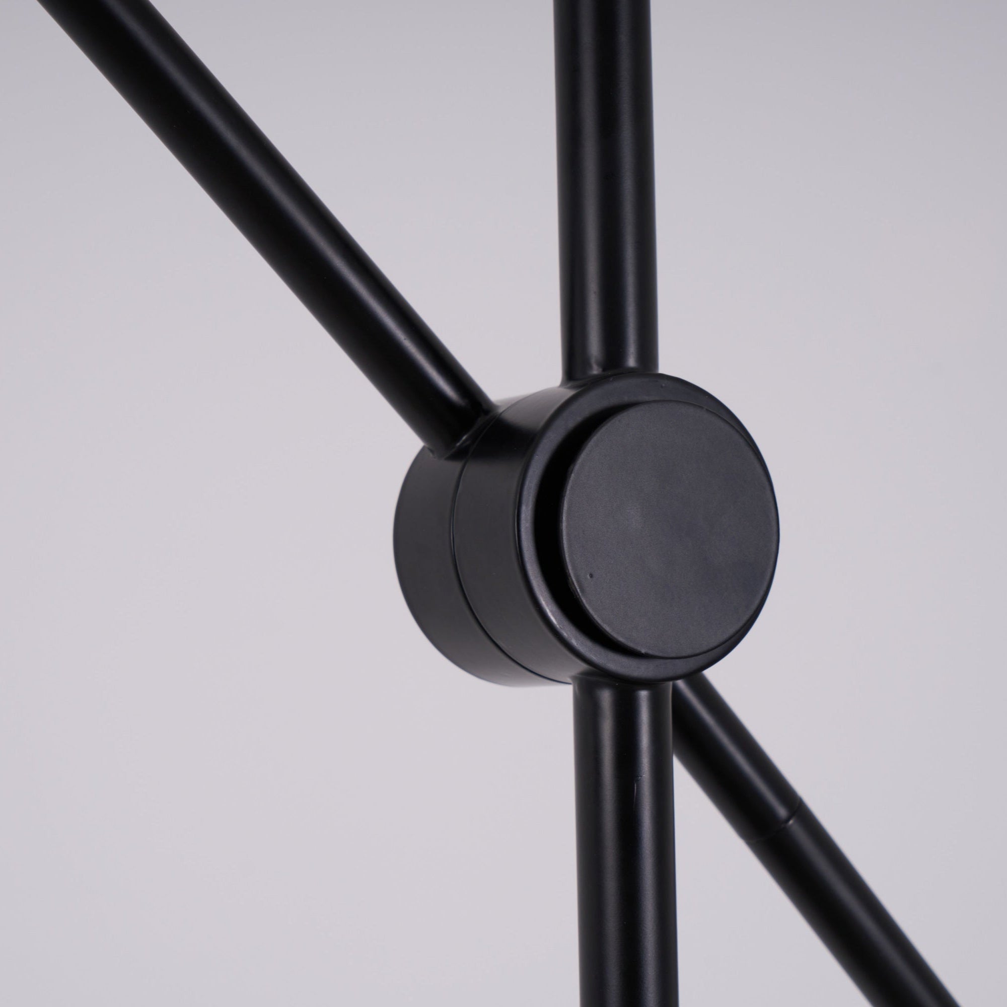 Zilito Floor Lamp