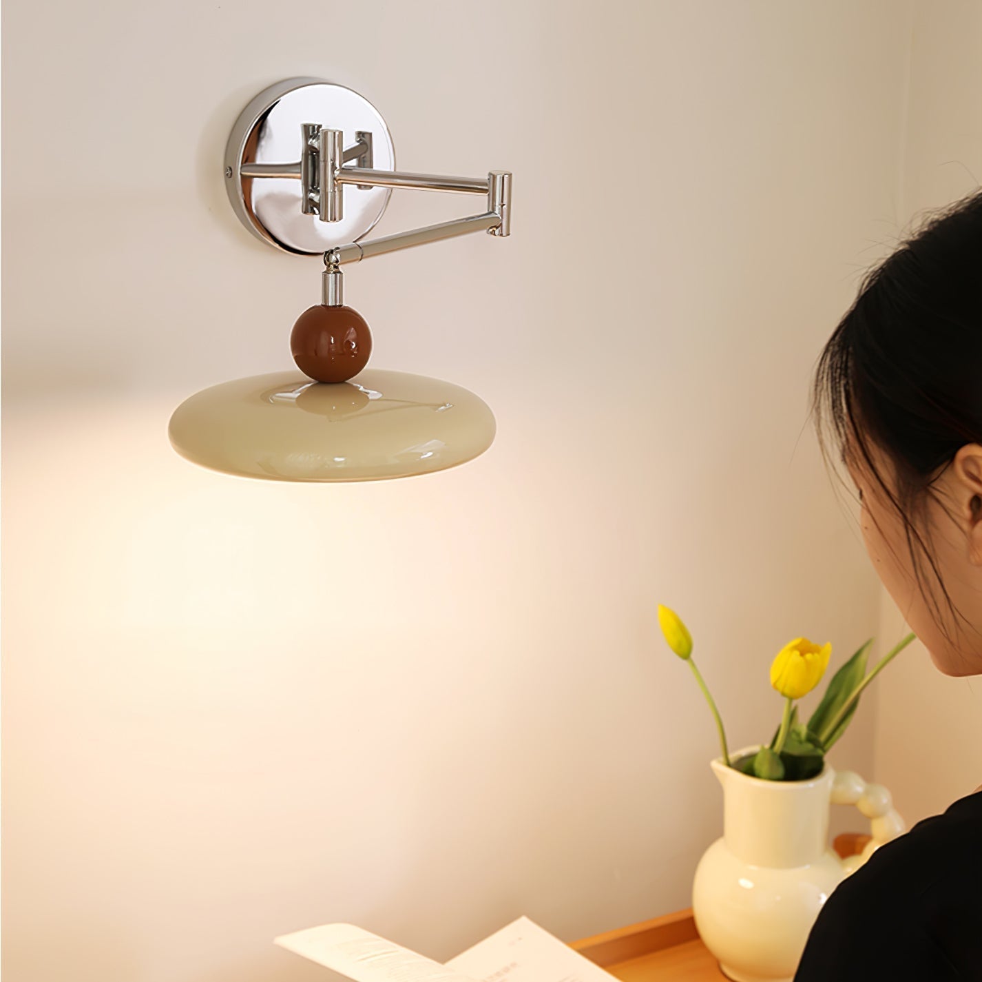 Laslon Wall Light