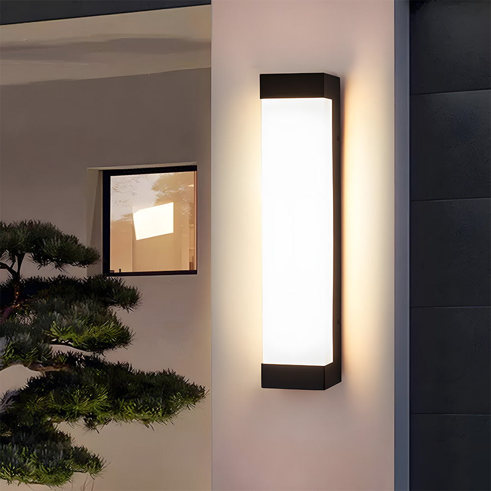 Kavon Wall Light For Outdoors
