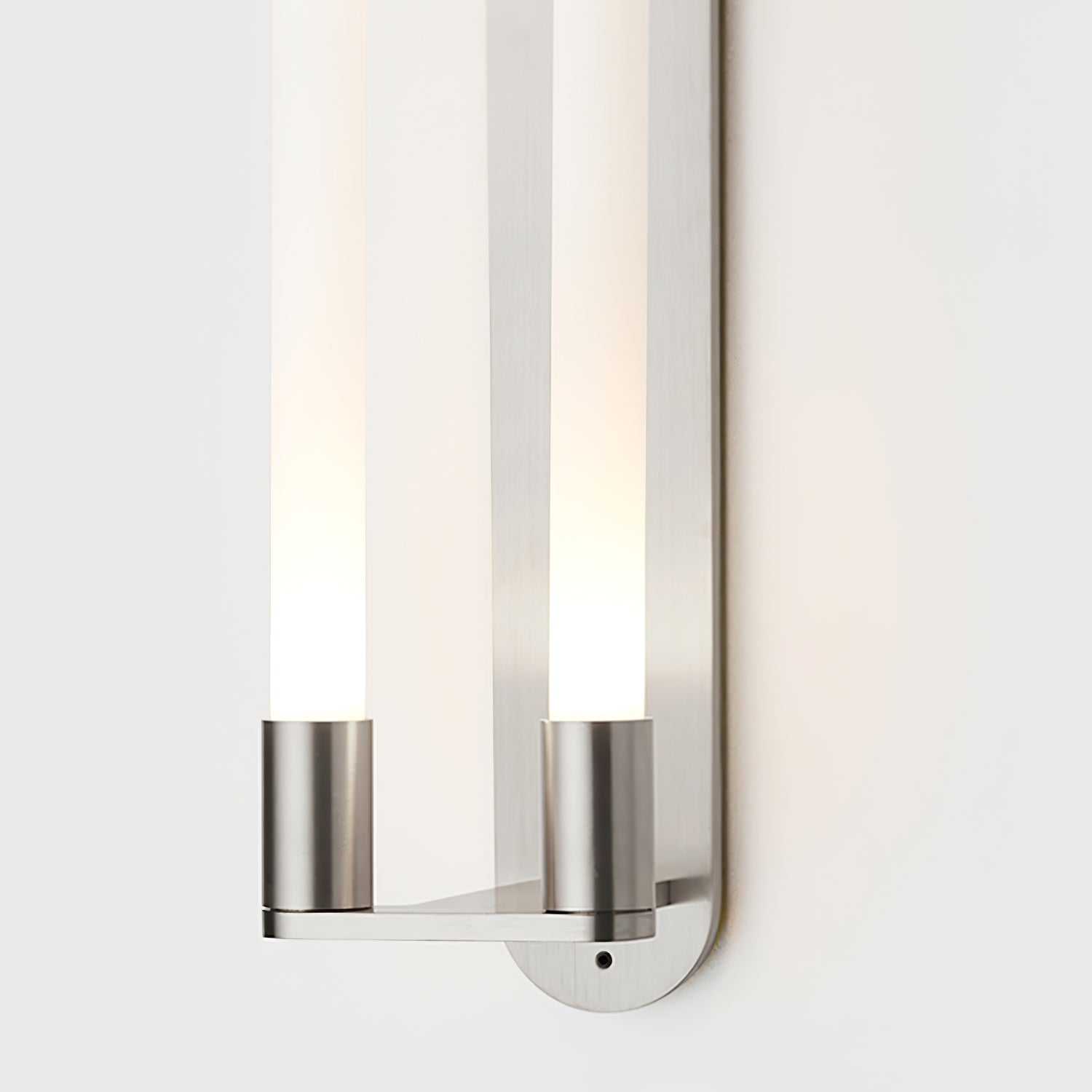Loracus Wall Light