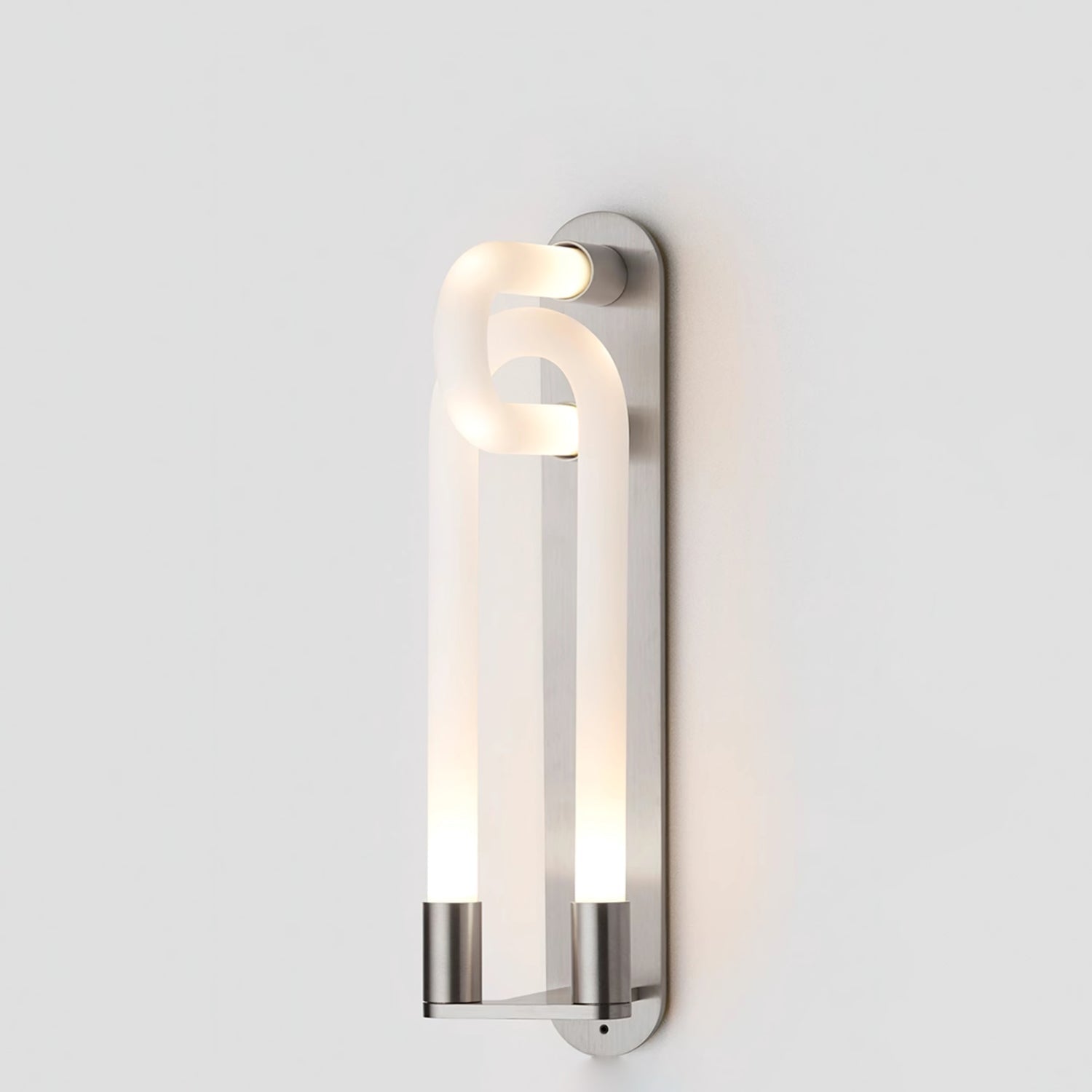Loracus Wall Light