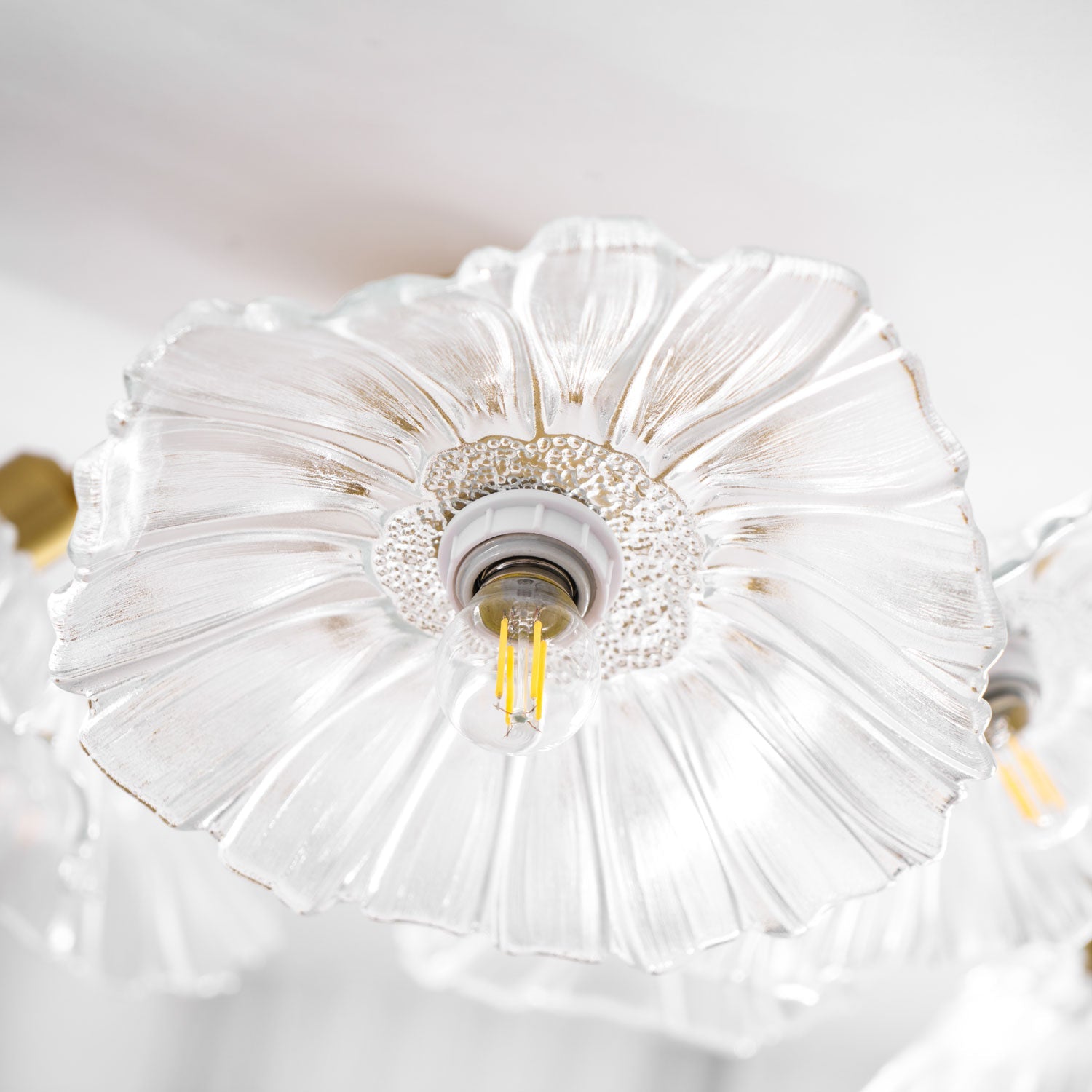 Mera Leaf Ceiling Light