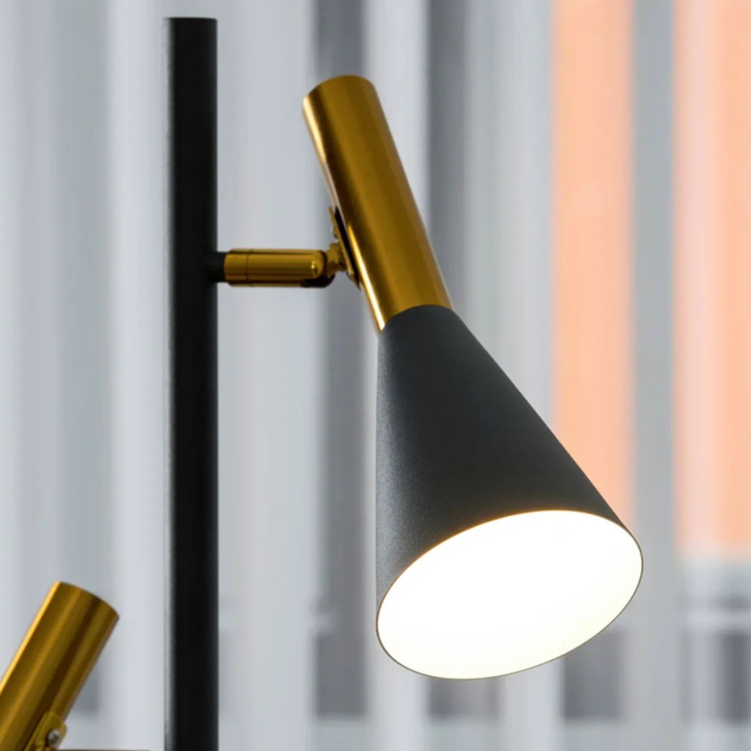 Leron Floor Lamp