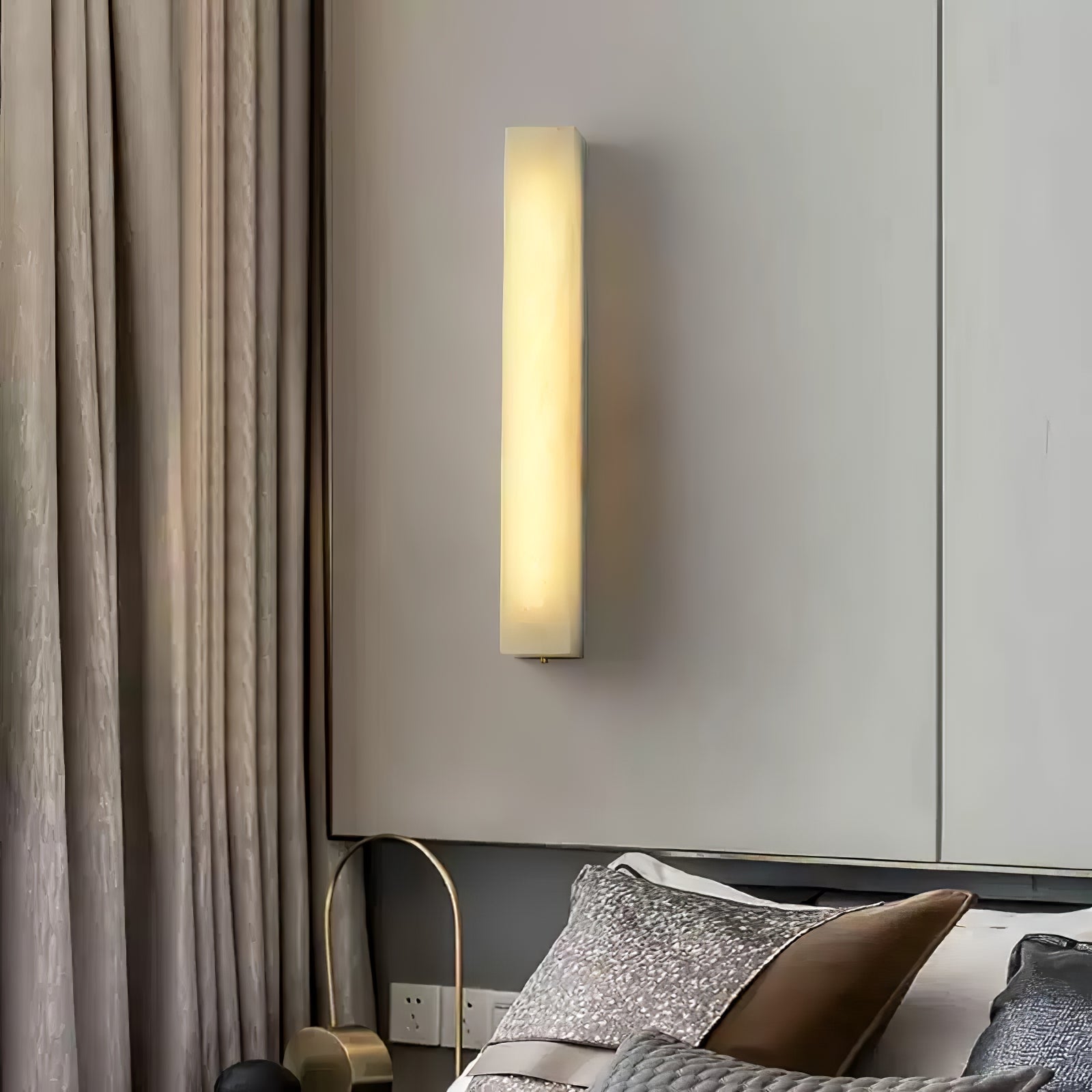 Locenca Alabaster Wall Light