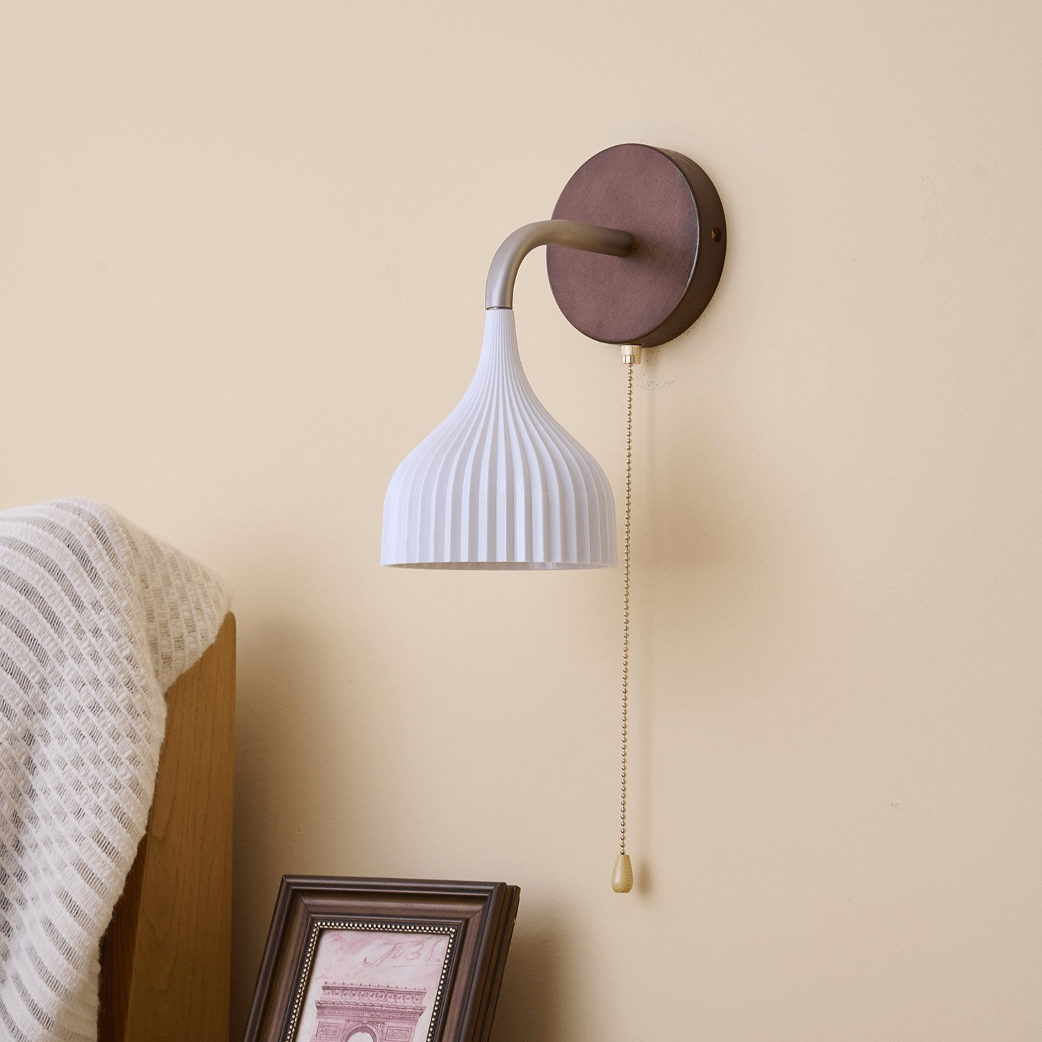 Lomelca Wall Light