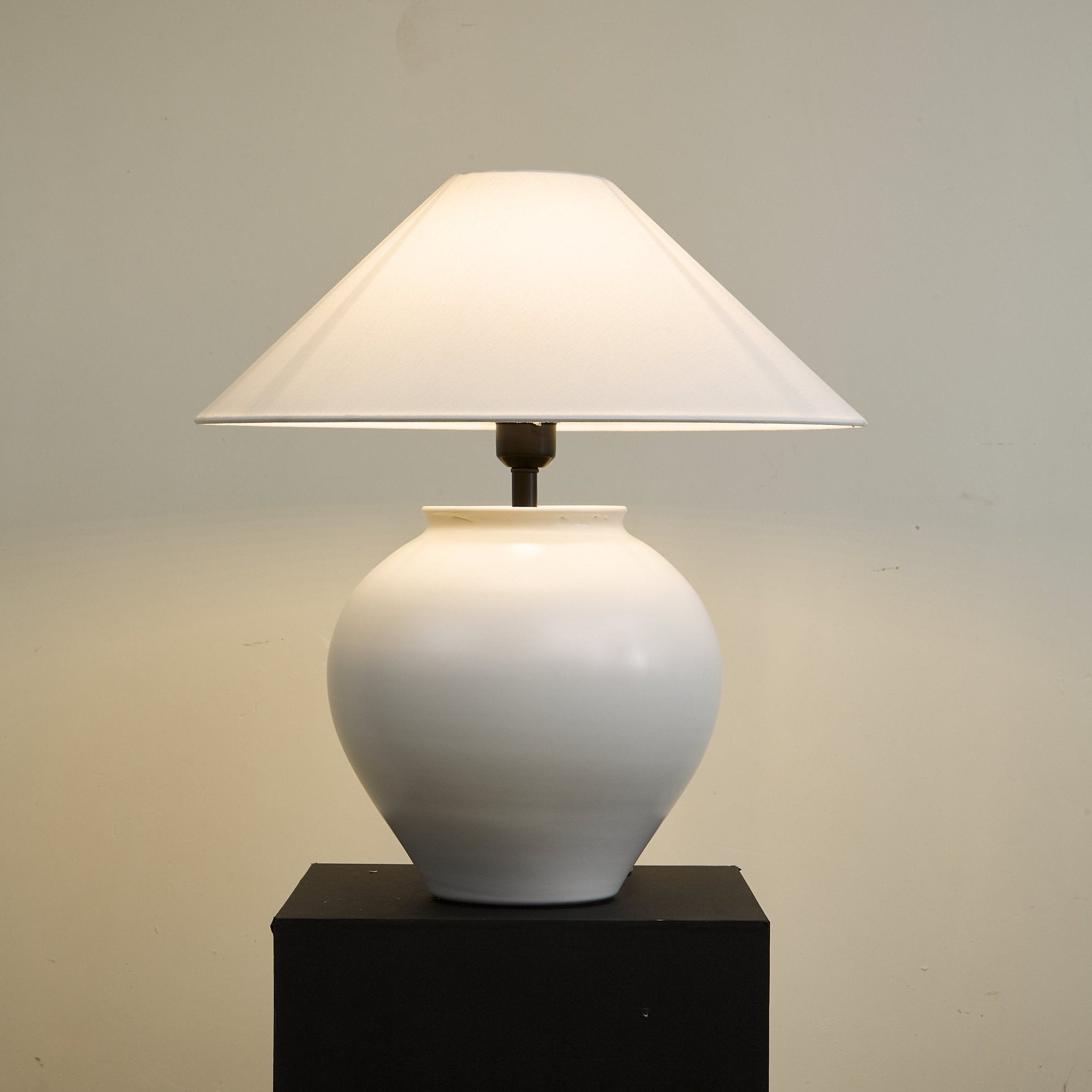 Loame Table Lamp
