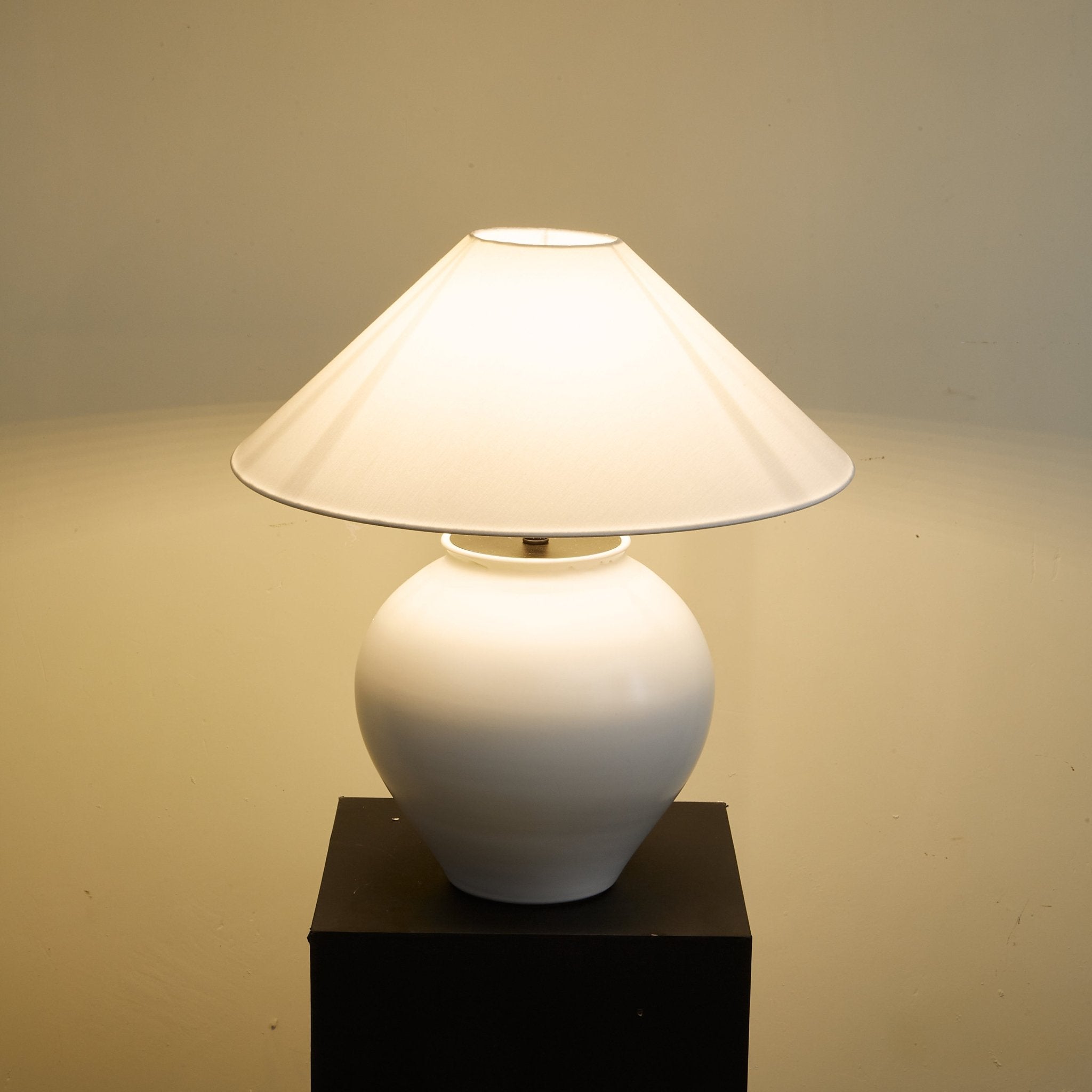 Loame Table Lamp