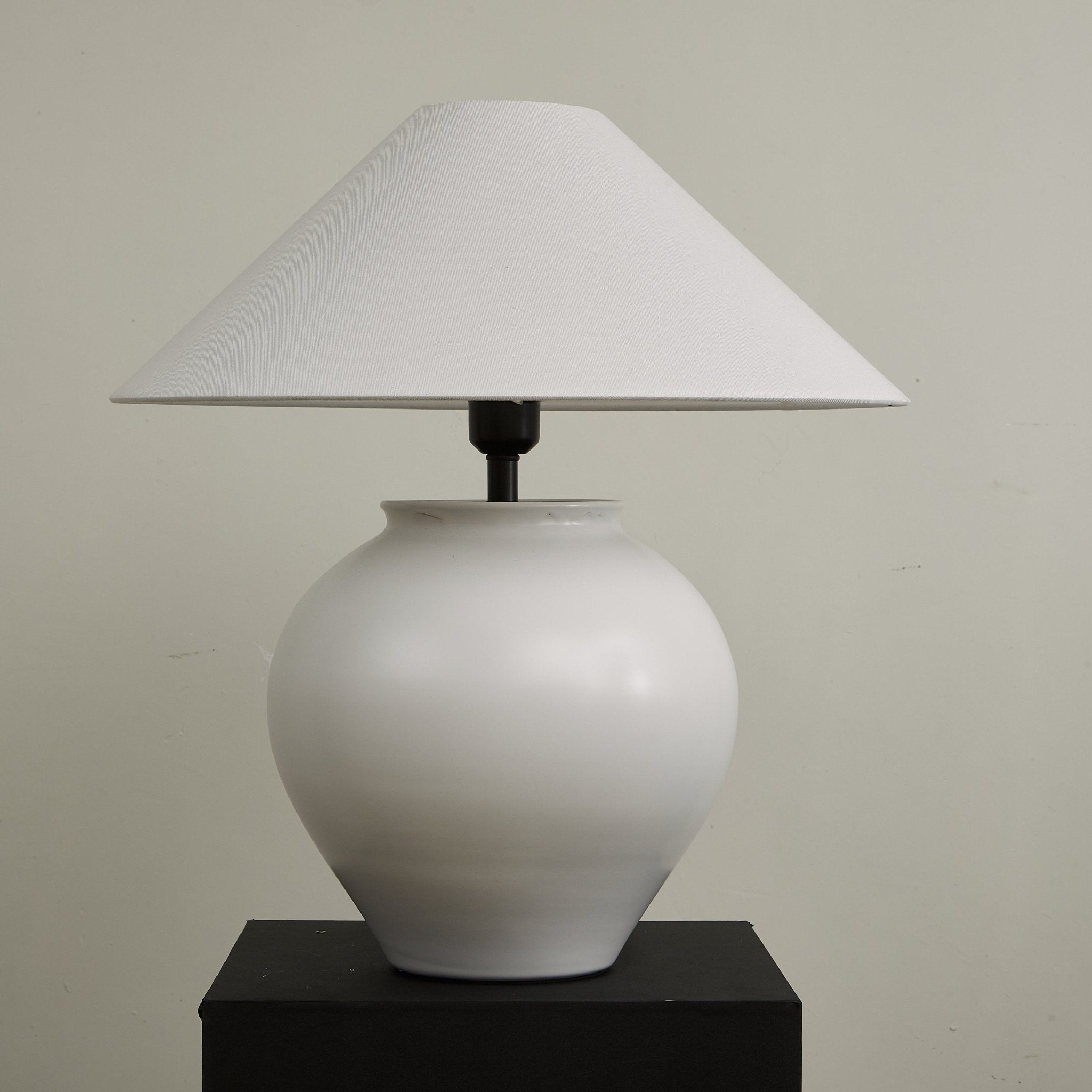 Loame Table Lamp