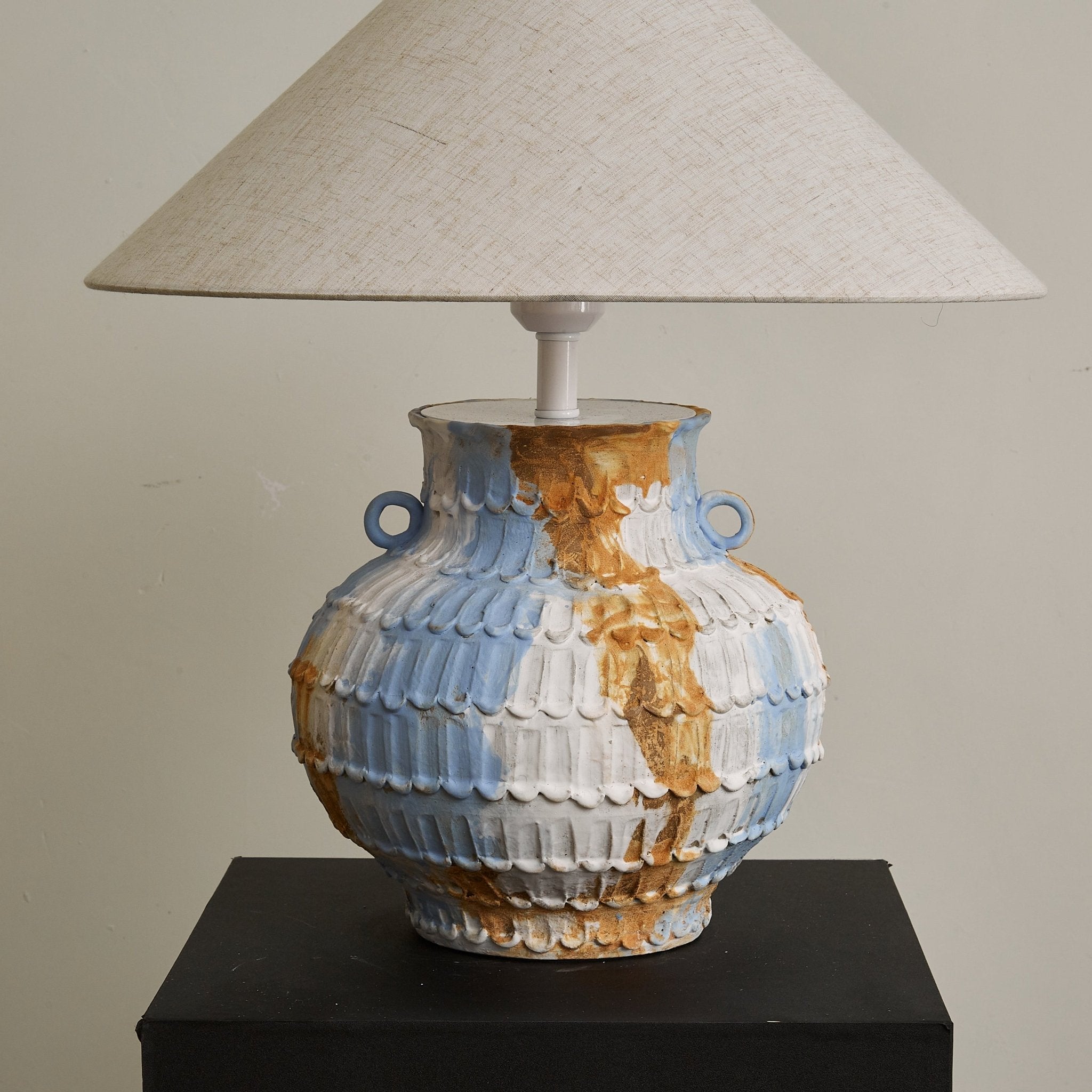 Lezima Table Lamp
