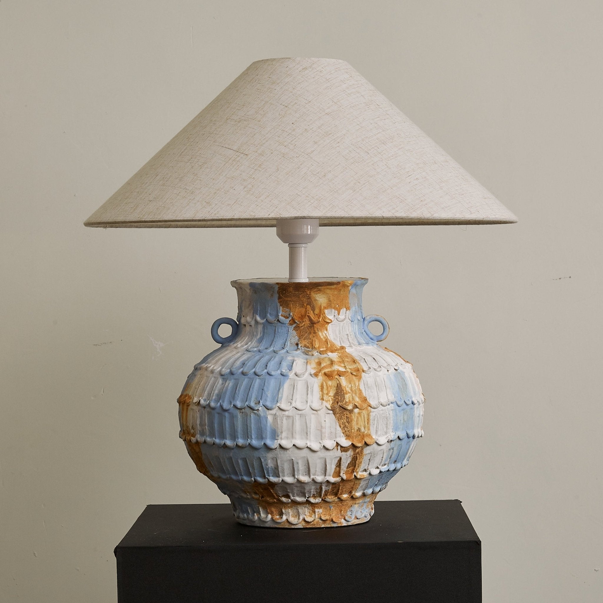 Lezima Table Lamp