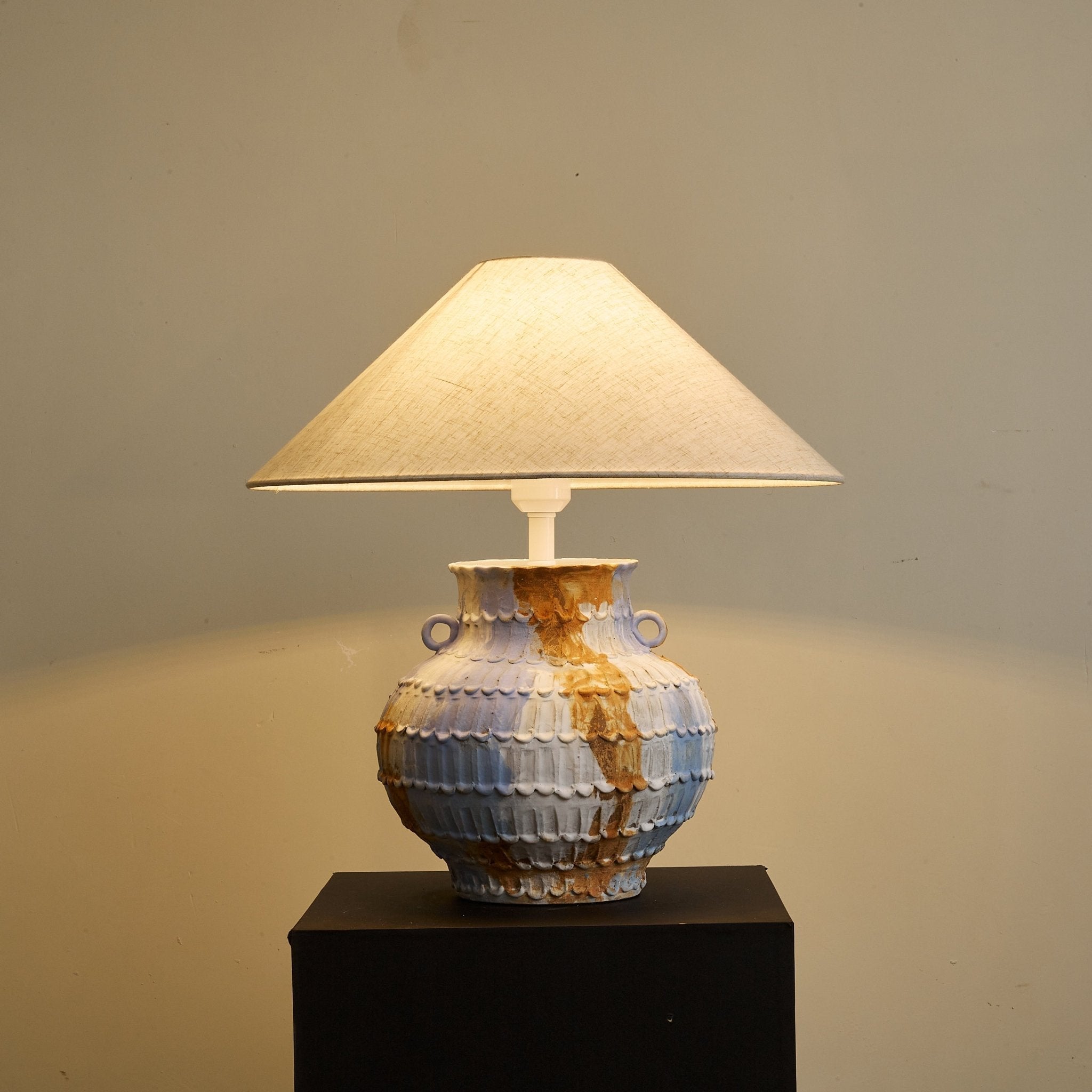 Lezima Table Lamp
