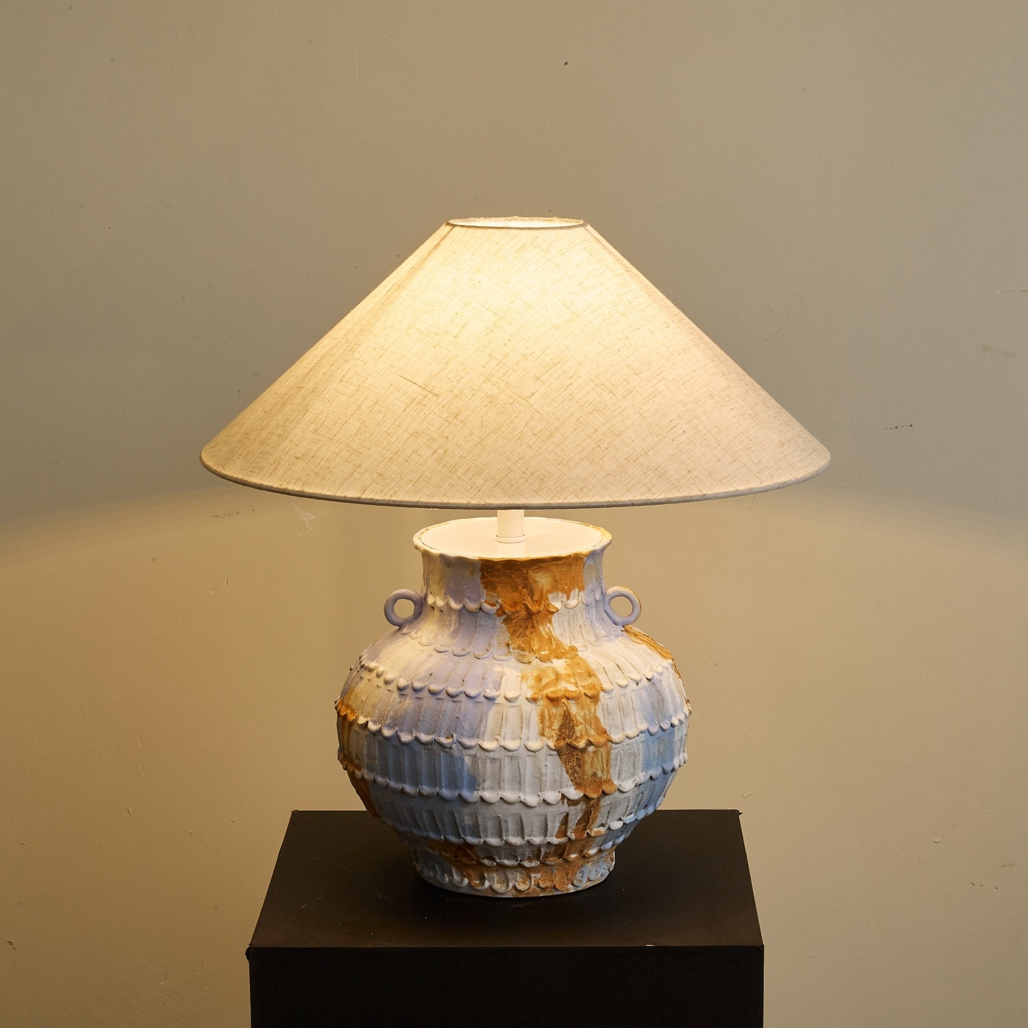 Lezima Table Lamp