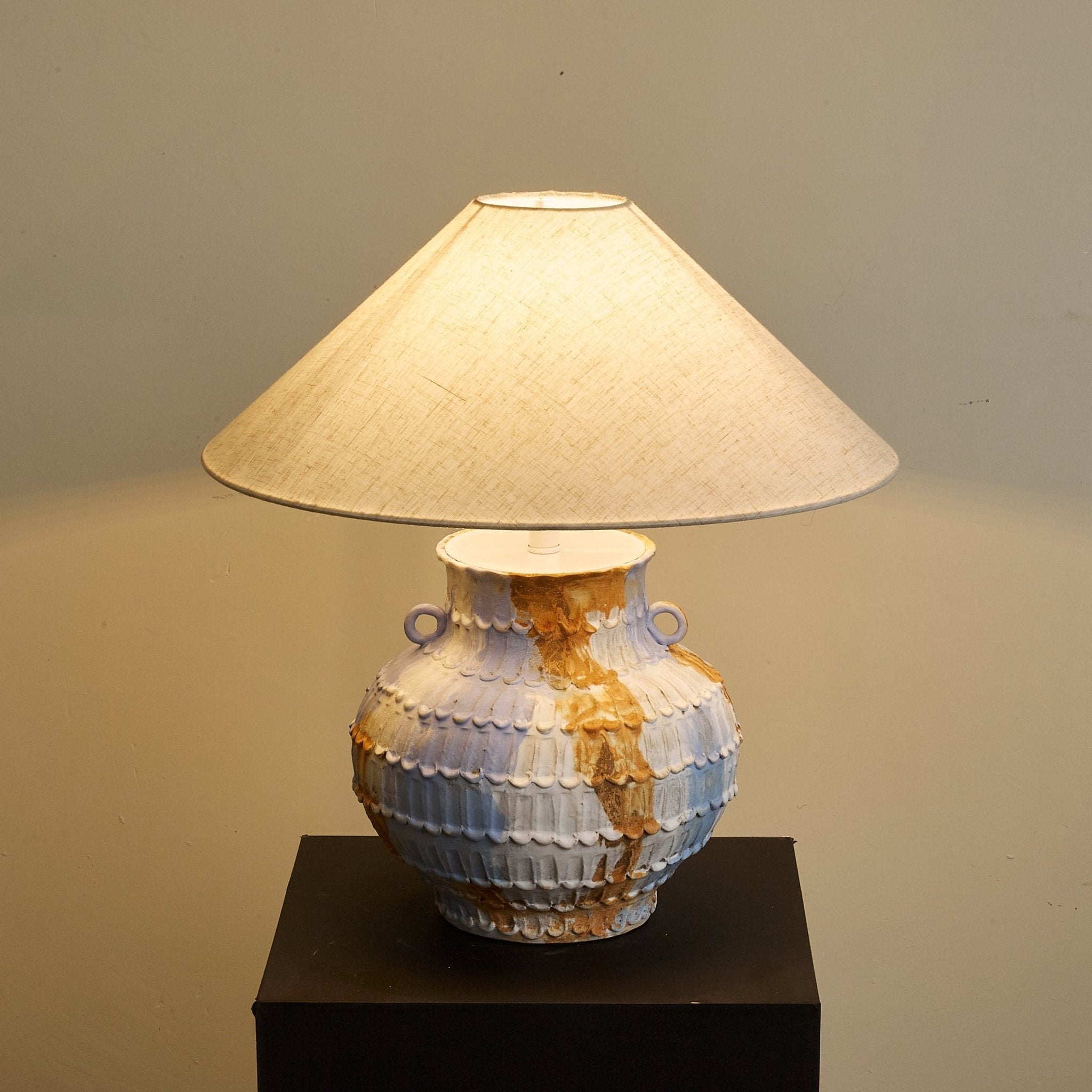 Lezima Table Lamp