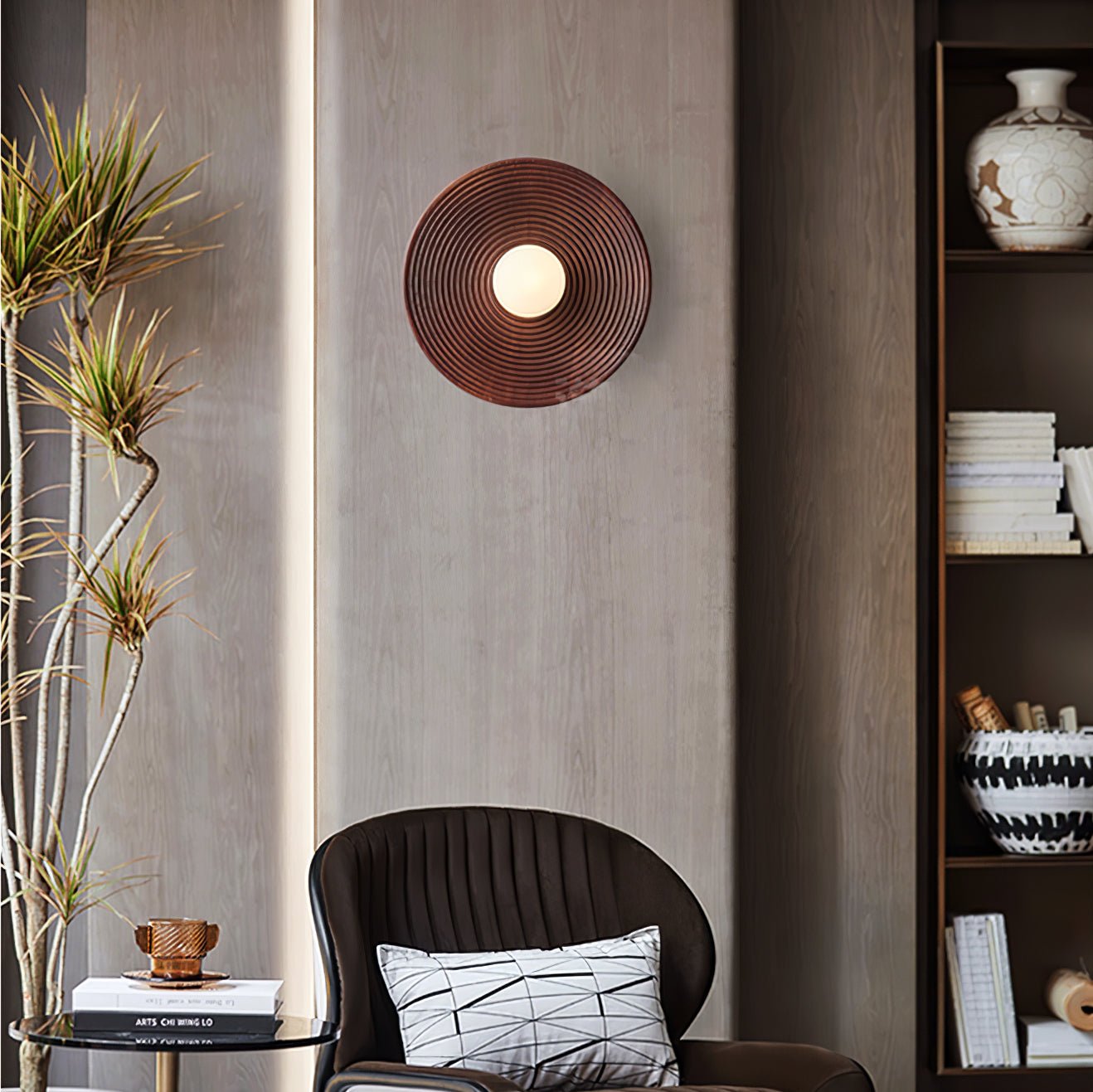 Lumina Wall Light