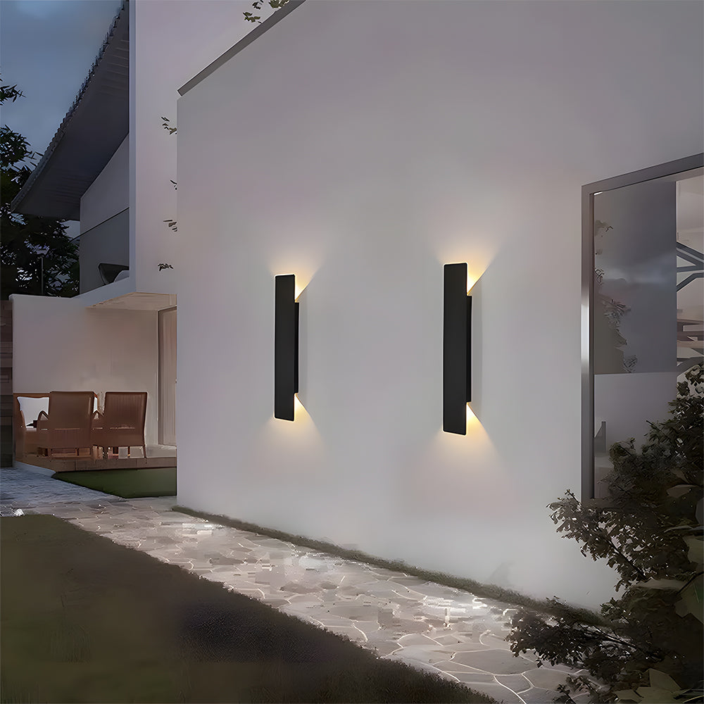 Incave Wall Light For Outdoors
