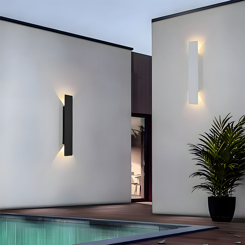 Incave Wall Light For Outdoors