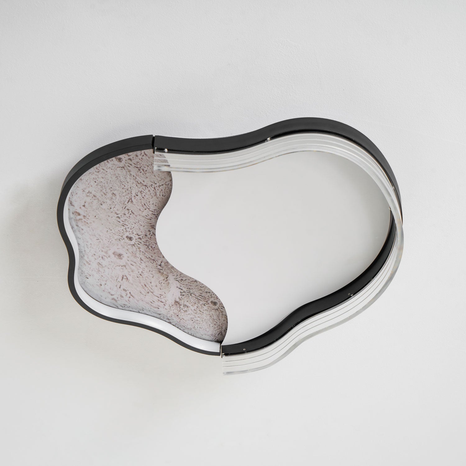 Leomezo Ceiling Light
