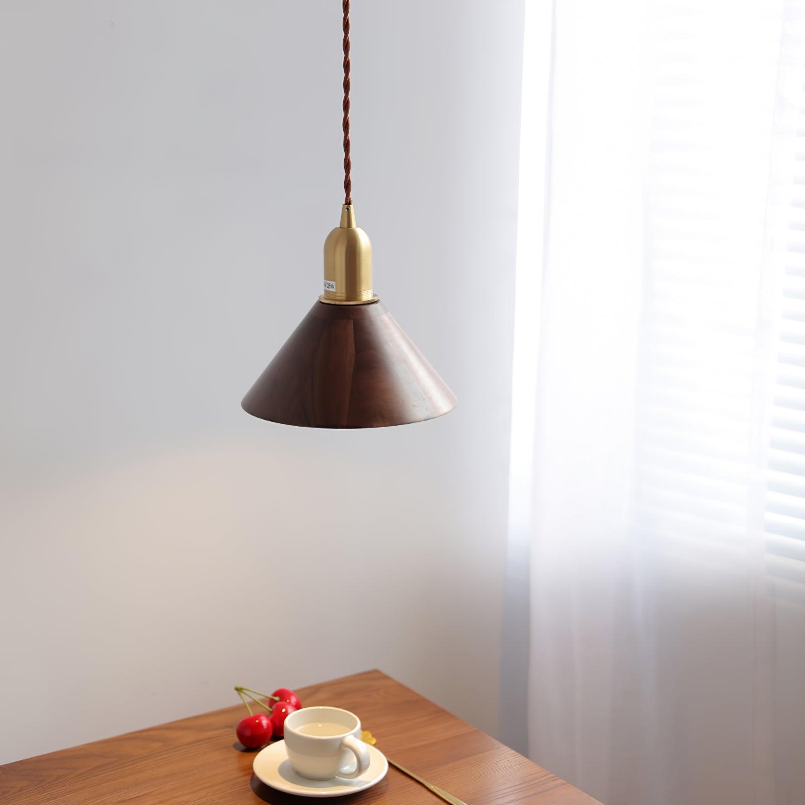 Lyves Pendant Light