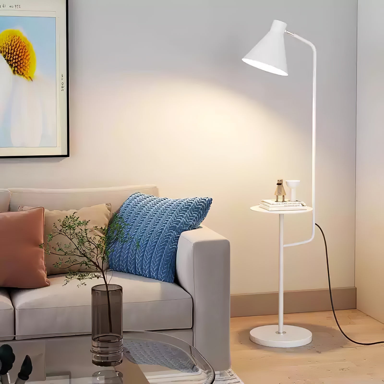 Mollor Floor Lamp