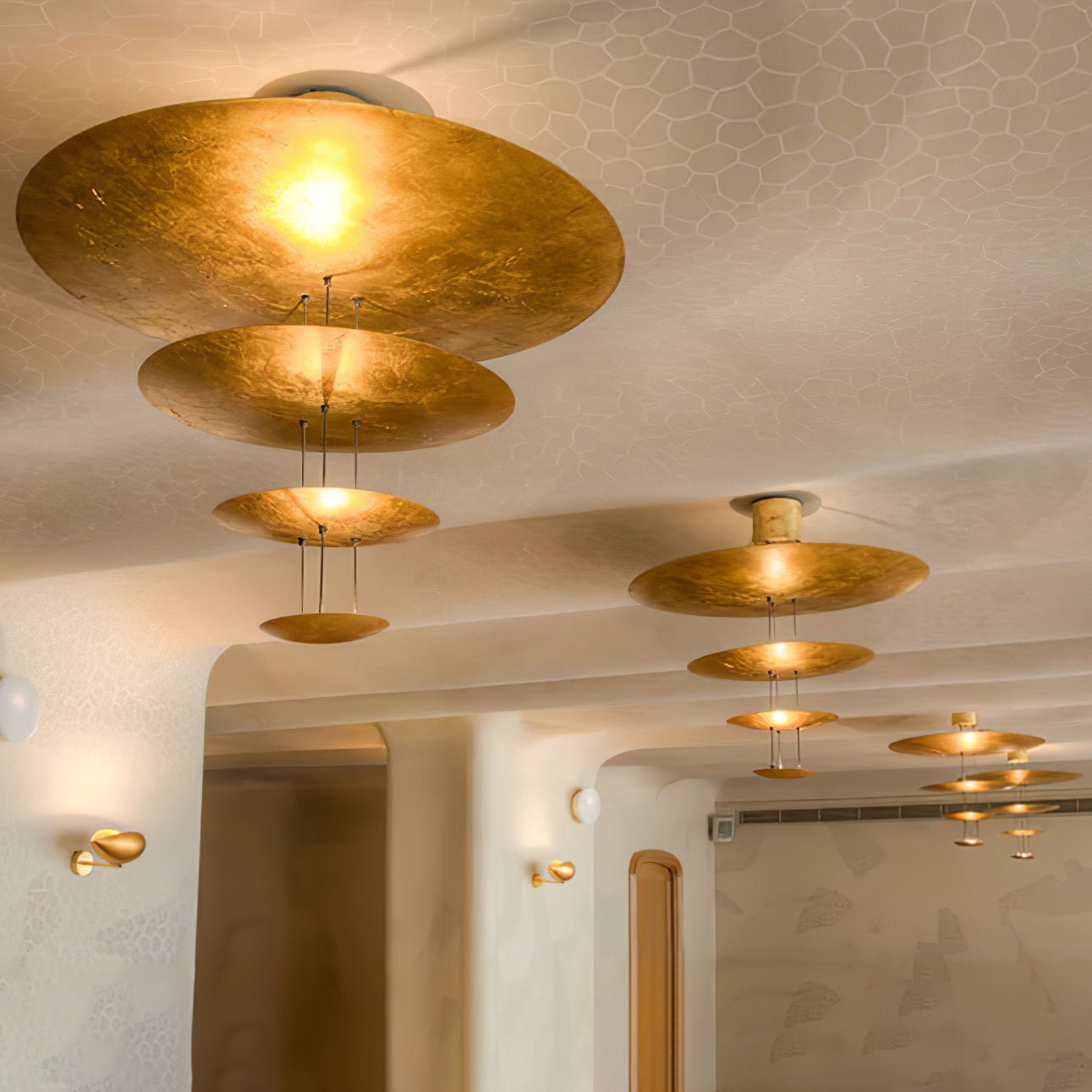 Quazo Disc Pendant Light