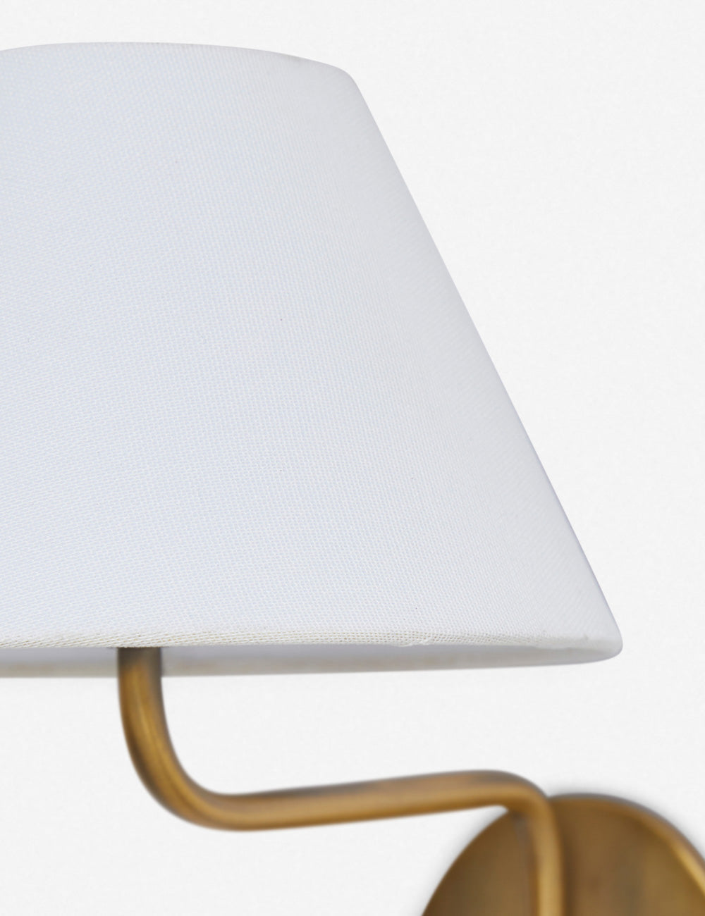 Wynnus Wall Light