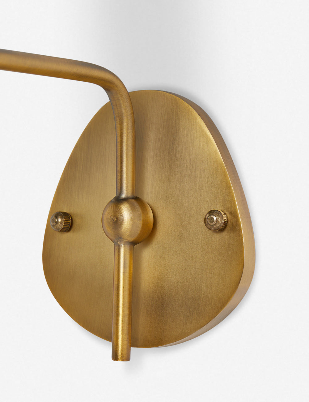Wynnus Wall Light