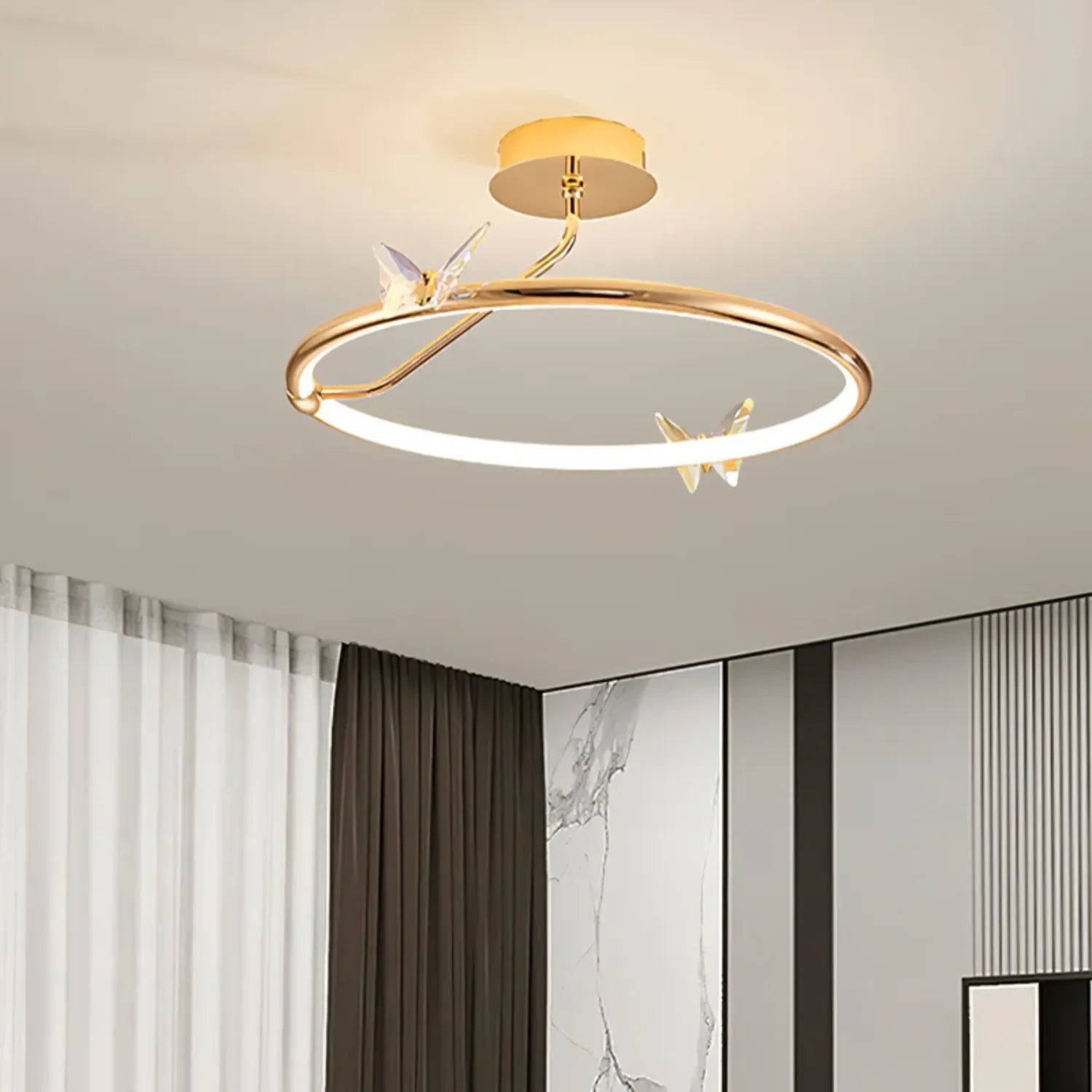 Ringvlinder Ceiling Light