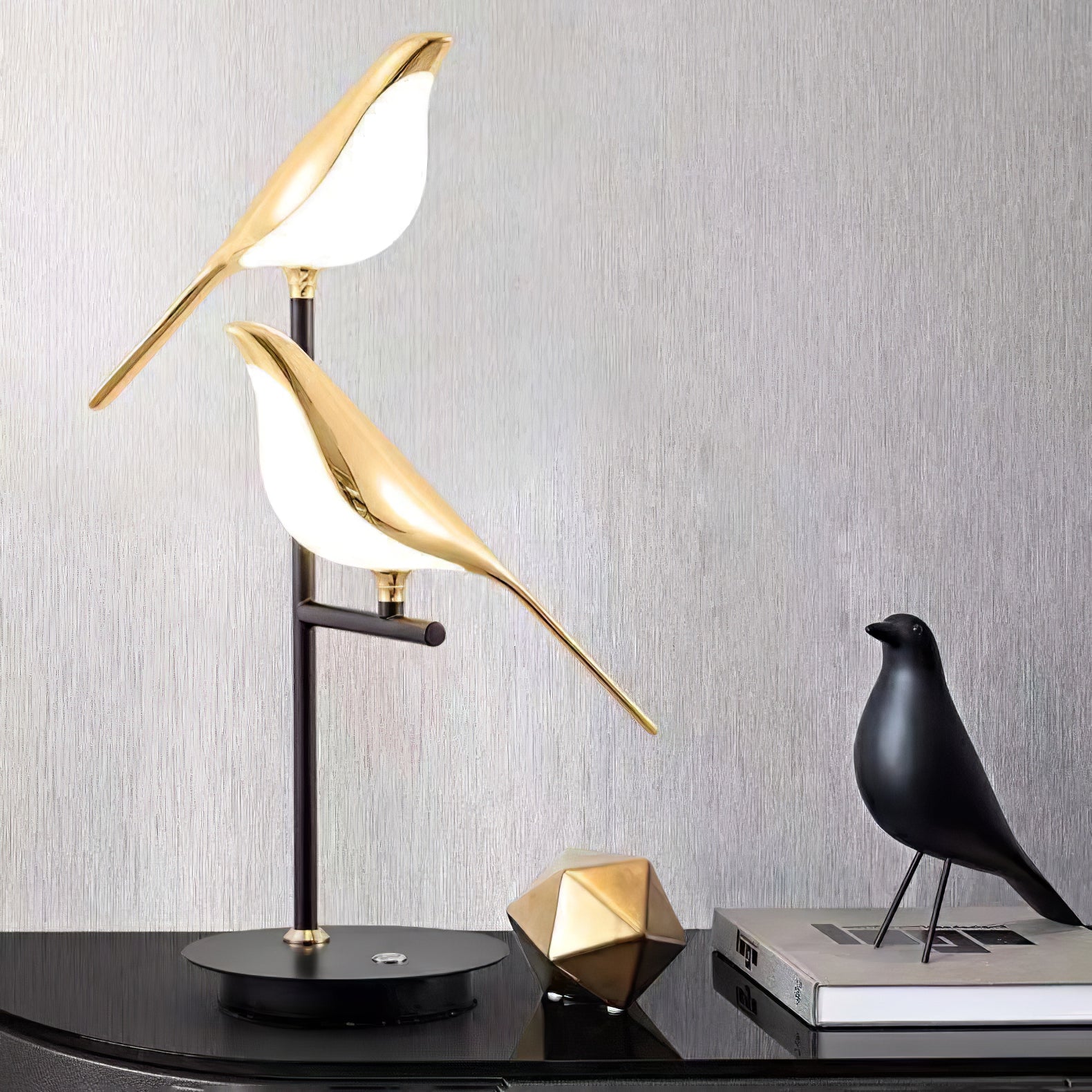 Solo Birdmann Table Lamp