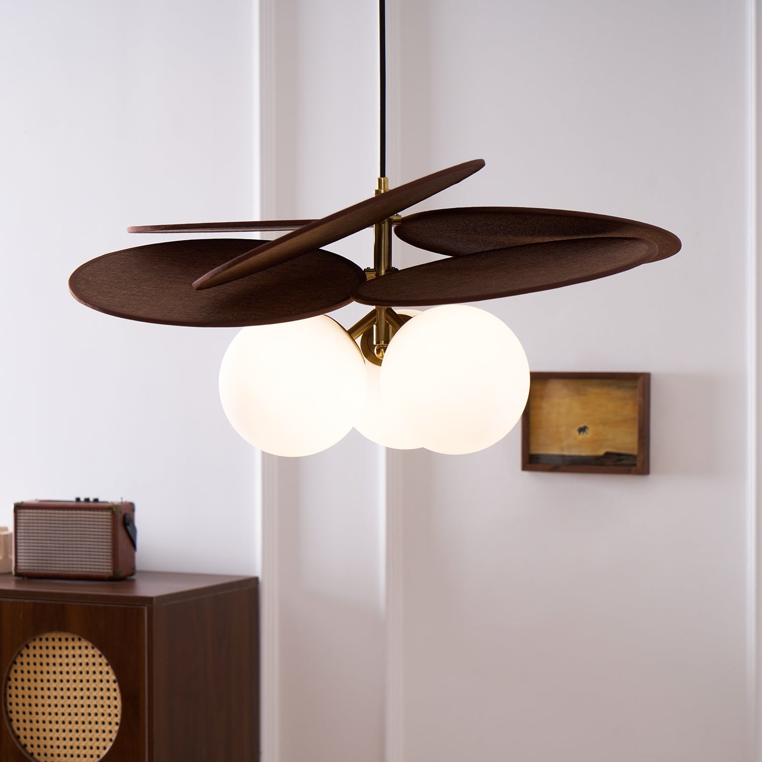 Ovaris Pendant Light